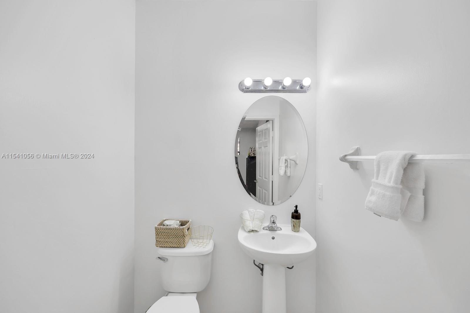 11497 SW 242nd St, Homestead, Florida 33032, 4 Bedrooms Bedrooms, ,3 BathroomsBathrooms,Residential,For Sale,11497 SW 242nd St,A11541056