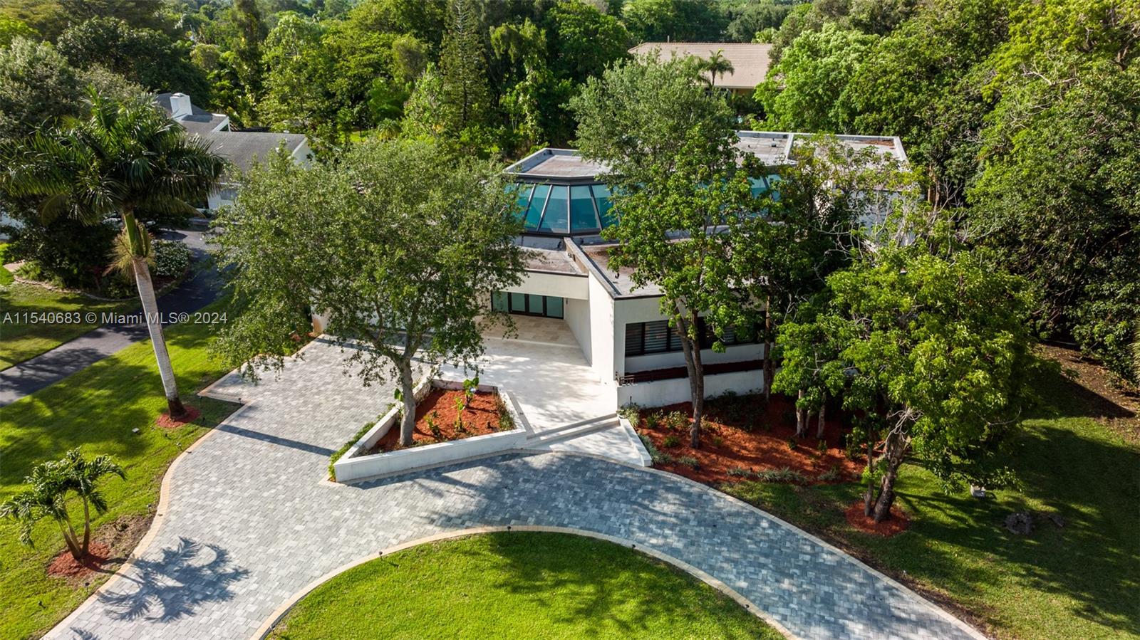 11861 4th St, Plantation, FL, 33325 United States, 9 Bedrooms Bedrooms, ,6 BathroomsBathrooms,Residential,For Sale,4th St,A11540683