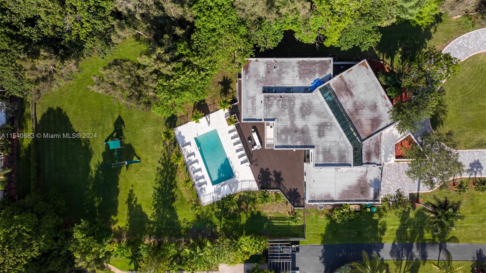 11861 4th St, Plantation, FL, 33325 United States, 9 Bedrooms Bedrooms, ,6 BathroomsBathrooms,Residential,For Sale,4th St,A11540683