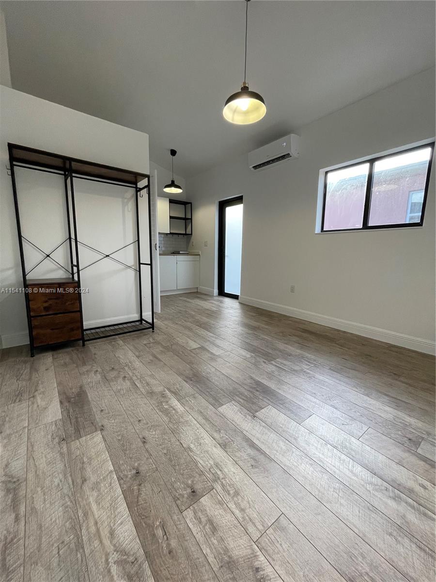 52 NW 68th St, Miami, Florida 33150, ,1 BathroomBathrooms,Residentiallease,For Rent,52 NW 68th St,A11541108