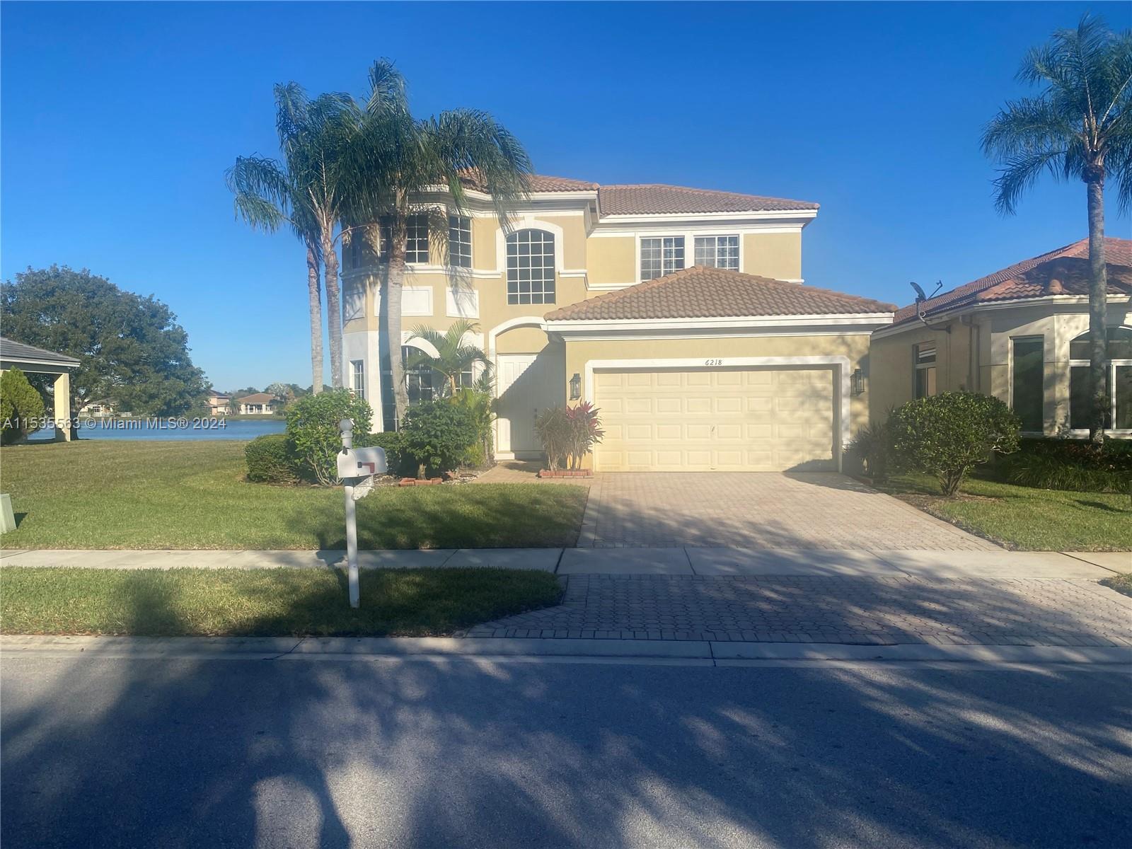 6218 194th Ave, Pembroke Pines, FL, 33332 United States, 4 Bedrooms Bedrooms, ,2 BathroomsBathrooms,Residential,For Sale,194th Ave,A11535563