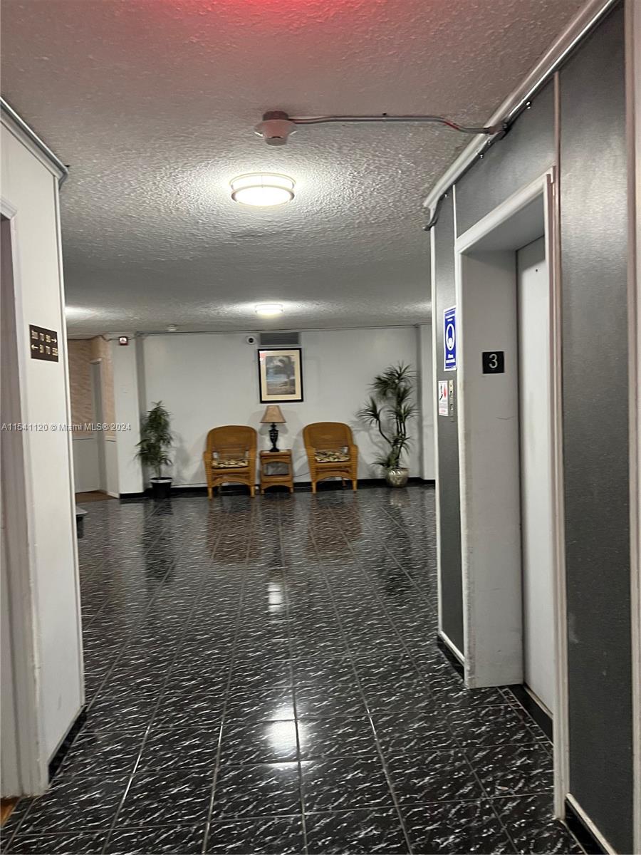 1913 S Ocean Dr 313, Hallandale Beach, Florida 33009, 1 Bedroom Bedrooms, ,1 BathroomBathrooms,Residentiallease,For Rent,1913 S Ocean Dr 313,A11541120