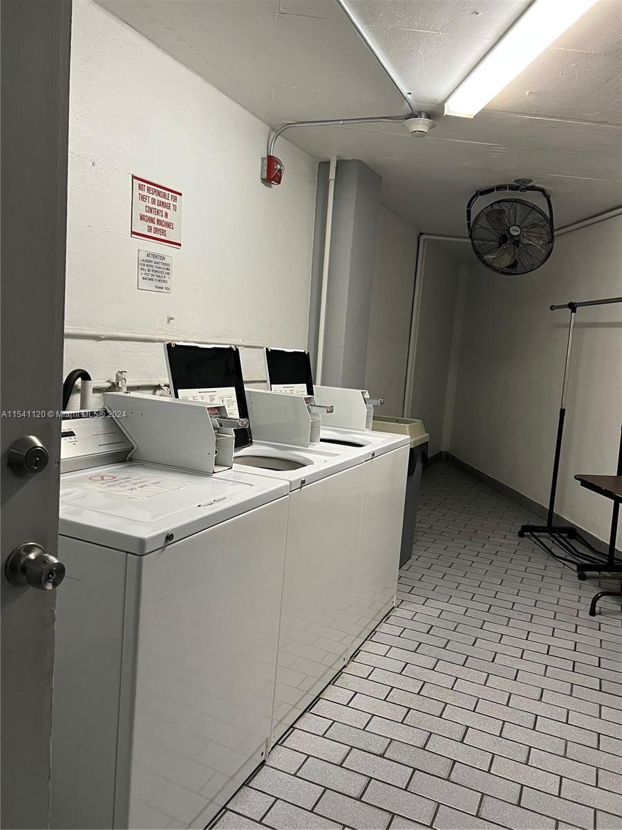 1913 S Ocean Dr 313, Hallandale Beach, Florida 33009, 1 Bedroom Bedrooms, ,1 BathroomBathrooms,Residentiallease,For Rent,1913 S Ocean Dr 313,A11541120