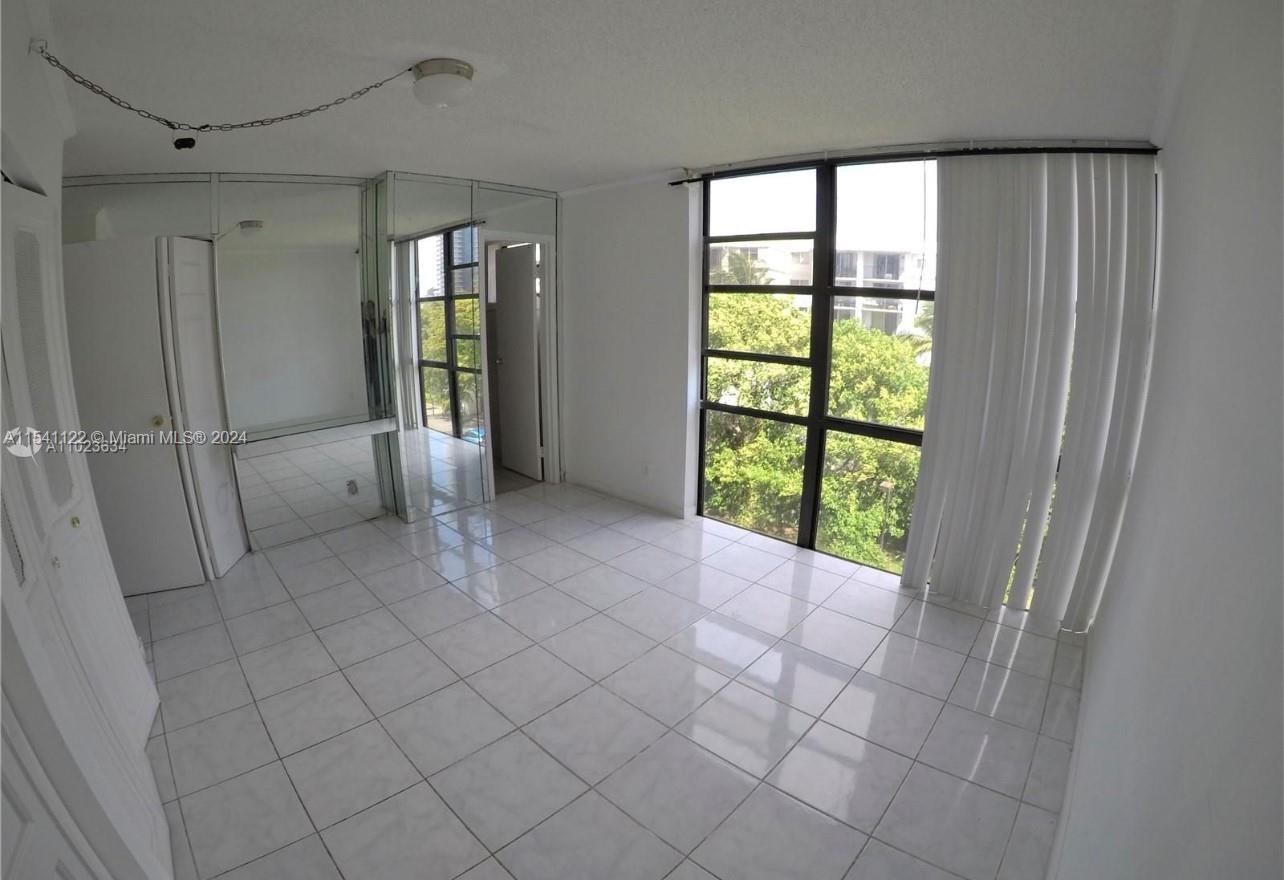 17021 Bay Rd, Sunny Isles Beach, FL, 33160 United States, 2 Bedrooms Bedrooms, ,2 BathroomsBathrooms,Residential,For Sale,Bay Rd,A11541122