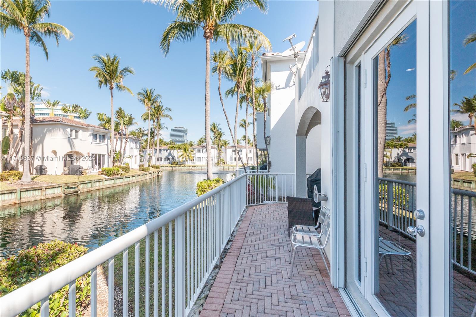 20770 30th Pl, Aventura, FL, 33180 United States, 3 Bedrooms Bedrooms, ,2 BathroomsBathrooms,Residential,For Sale,30th Pl,A11540837