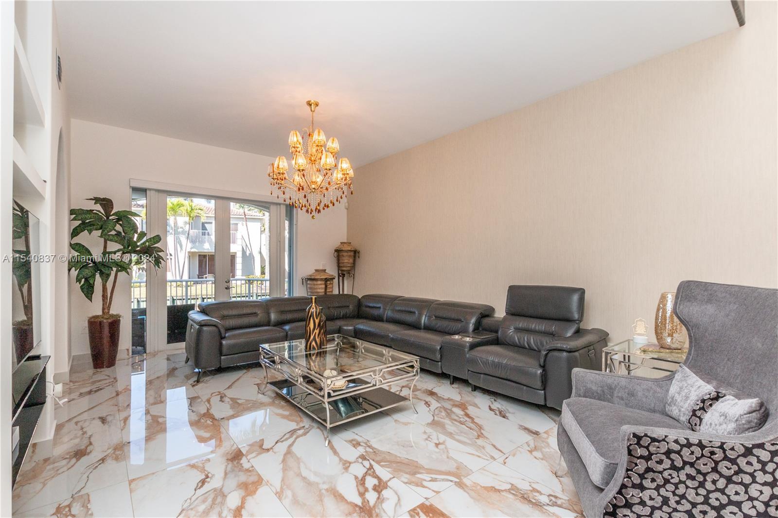 20770 NE 30th Pl, Aventura, Florida 33180, 3 Bedrooms Bedrooms, ,2 BathroomsBathrooms,Residential,For Sale,20770 NE 30th Pl,A11540837