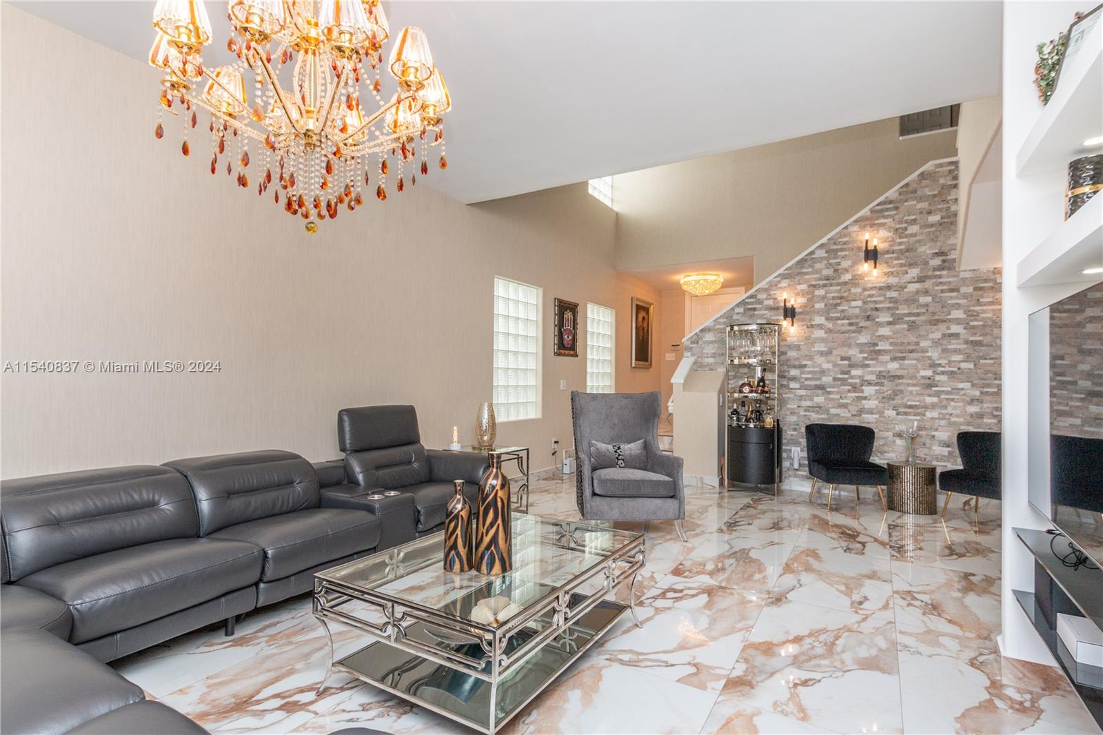 20770 NE 30th Pl, Aventura, Florida 33180, 3 Bedrooms Bedrooms, ,2 BathroomsBathrooms,Residential,For Sale,20770 NE 30th Pl,A11540837