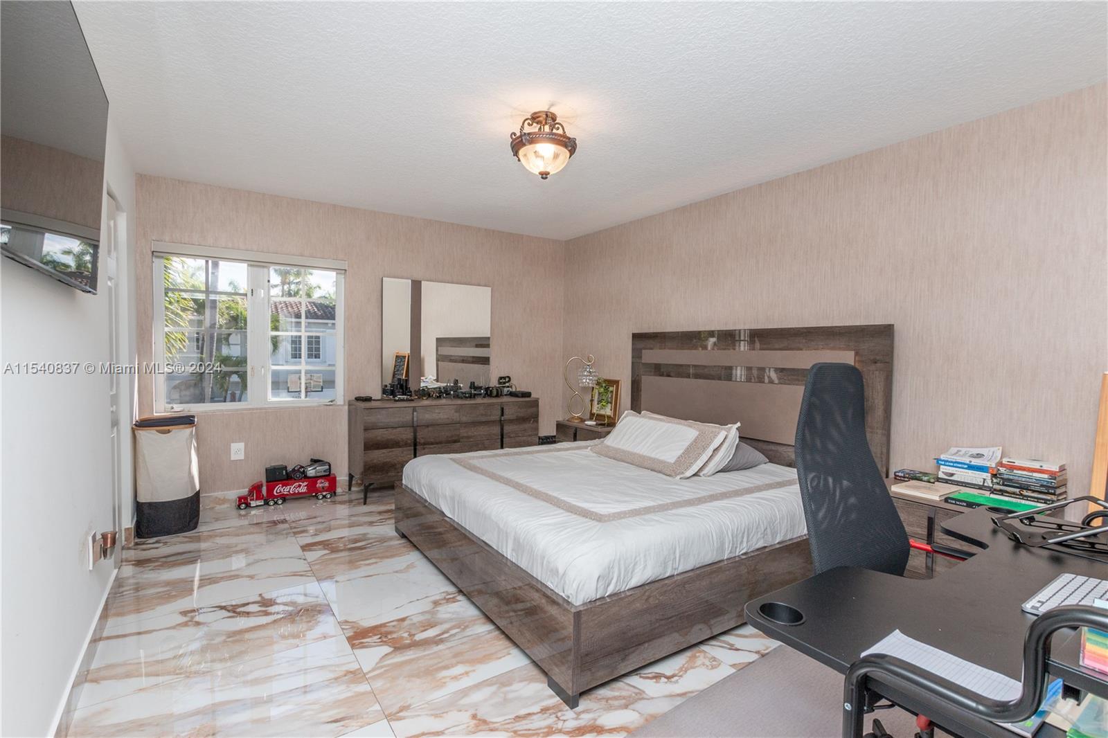 20770 NE 30th Pl, Aventura, Florida 33180, 3 Bedrooms Bedrooms, ,2 BathroomsBathrooms,Residential,For Sale,20770 NE 30th Pl,A11540837