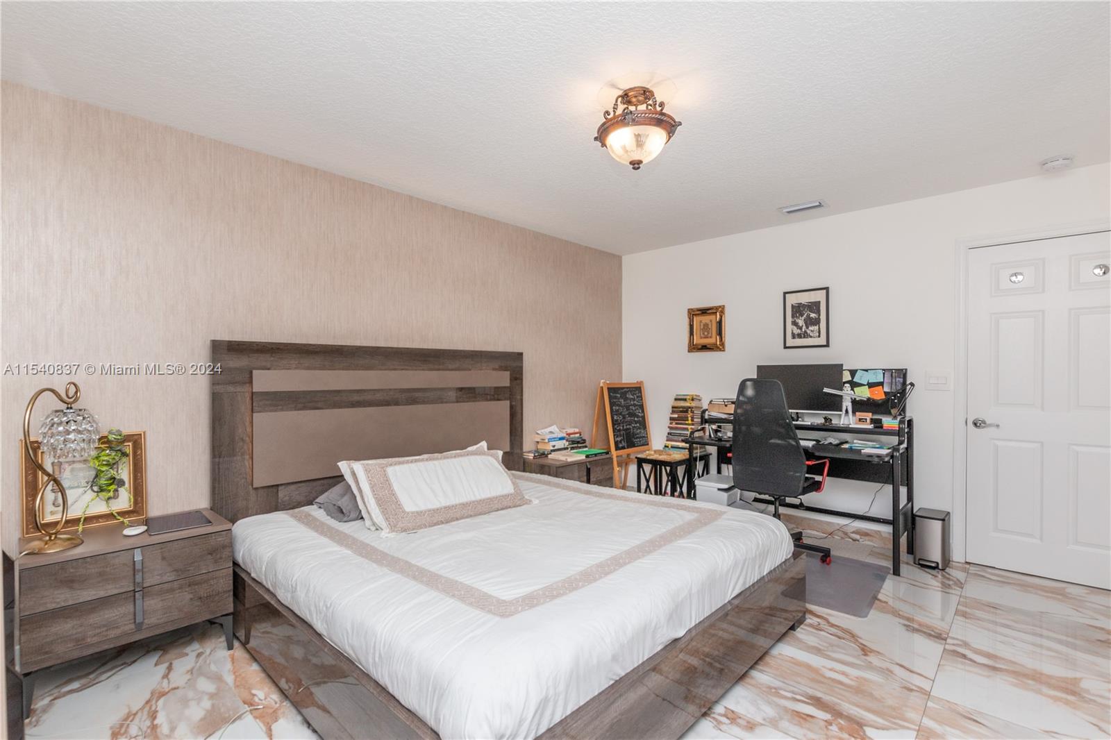 20770 NE 30th Pl, Aventura, Florida 33180, 3 Bedrooms Bedrooms, ,2 BathroomsBathrooms,Residential,For Sale,20770 NE 30th Pl,A11540837