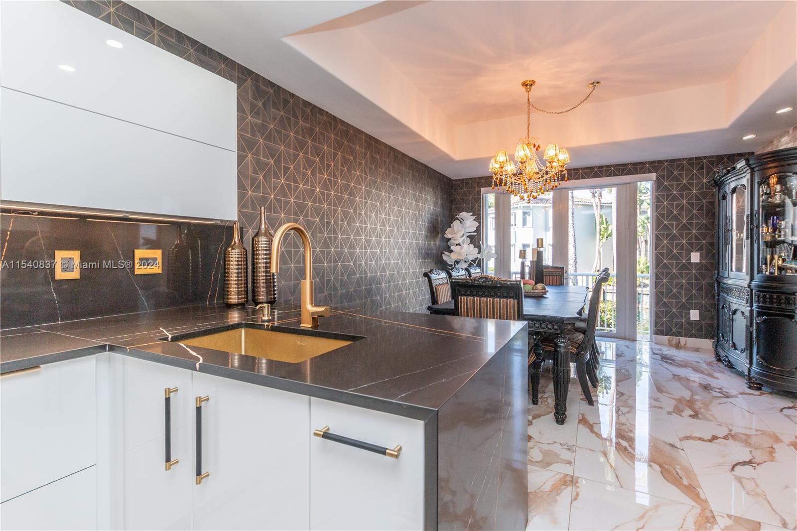 20770 NE 30th Pl, Aventura, Florida 33180, 3 Bedrooms Bedrooms, ,2 BathroomsBathrooms,Residential,For Sale,20770 NE 30th Pl,A11540837