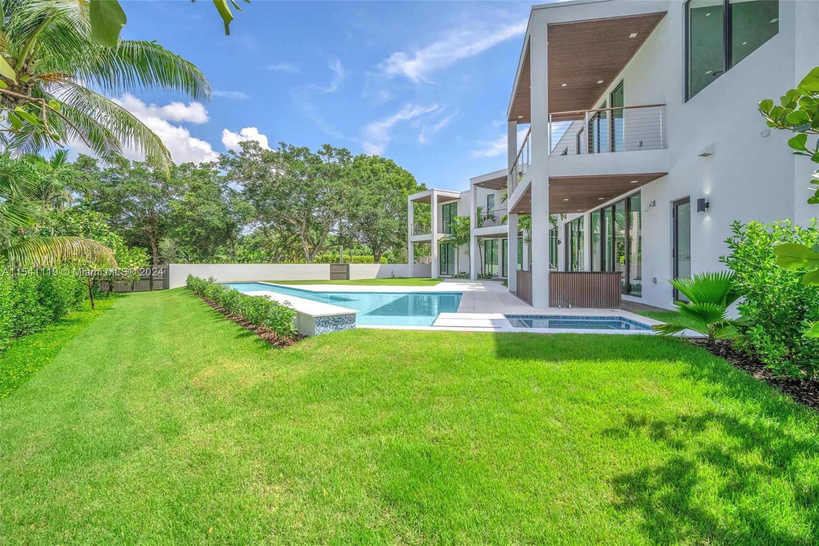 11200 71st Ave, Pinecrest, FL, 33156 United States, 7 Bedrooms Bedrooms, ,7 BathroomsBathrooms,Residential,For Sale,71st Ave,A11541119