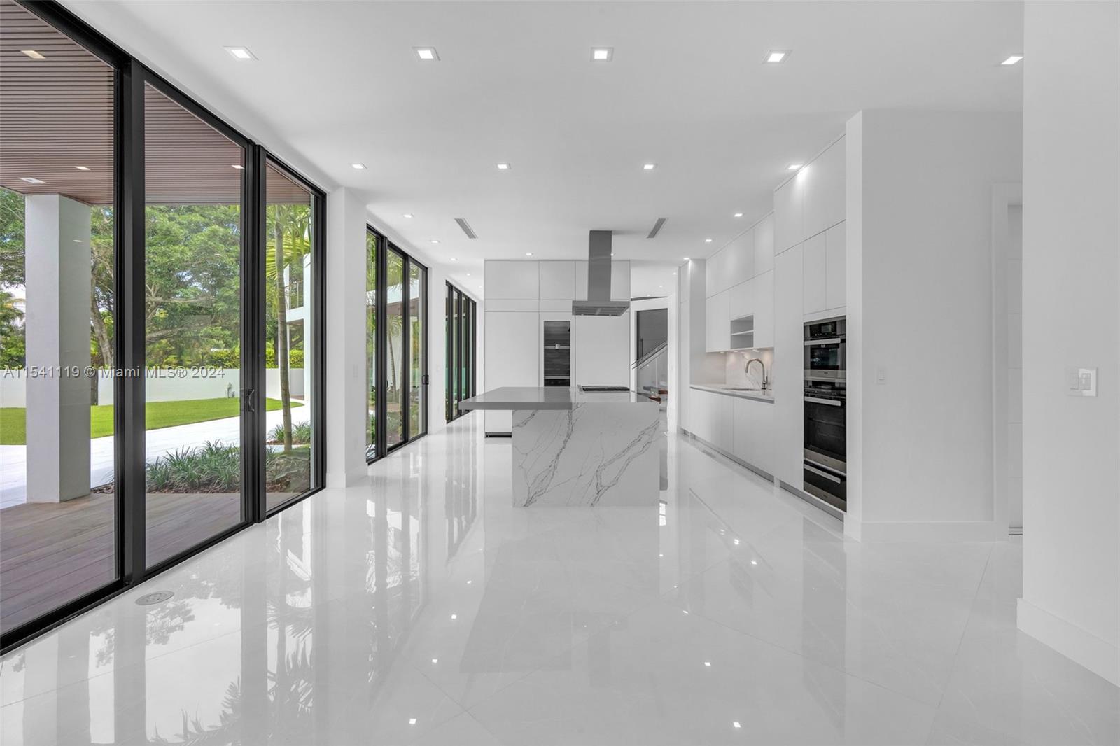 11200 71st Ave, Pinecrest, FL, 33156 United States, 7 Bedrooms Bedrooms, ,7 BathroomsBathrooms,Residential,For Sale,71st Ave,A11541119