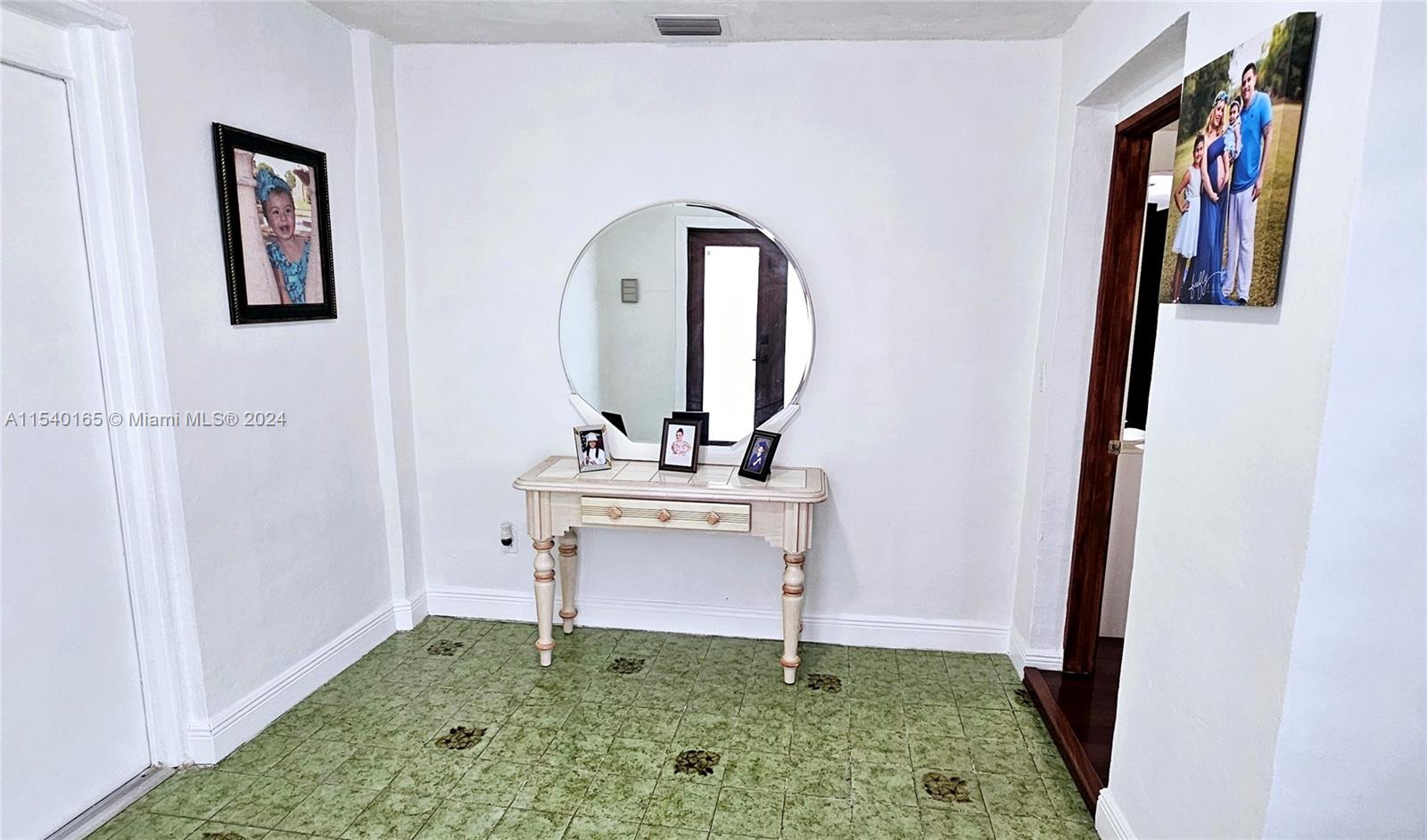 329 SW 48th Ct, Miami, Florida 33134, 4 Bedrooms Bedrooms, ,2 BathroomsBathrooms,Residential,For Sale,329 SW 48th Ct,A11540165