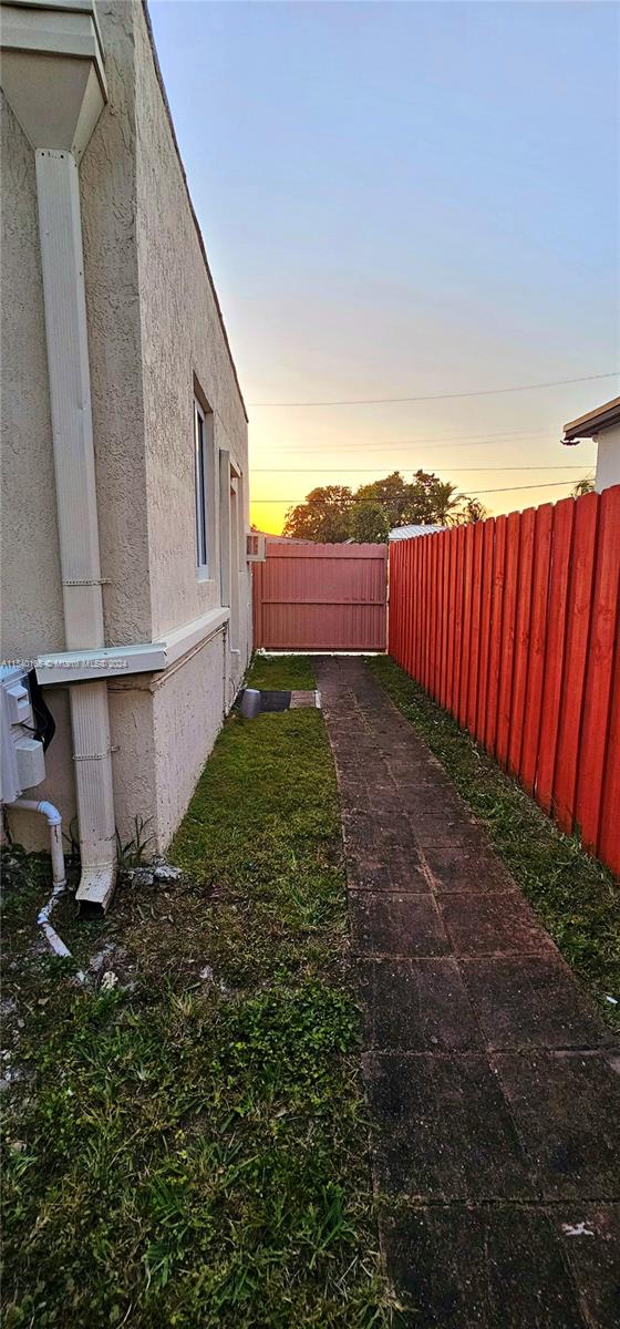 329 SW 48th Ct, Miami, Florida 33134, 4 Bedrooms Bedrooms, ,2 BathroomsBathrooms,Residential,For Sale,329 SW 48th Ct,A11540165