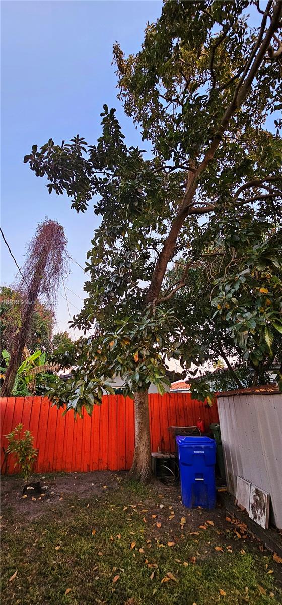 329 SW 48th Ct, Miami, Florida 33134, 4 Bedrooms Bedrooms, ,2 BathroomsBathrooms,Residential,For Sale,329 SW 48th Ct,A11540165