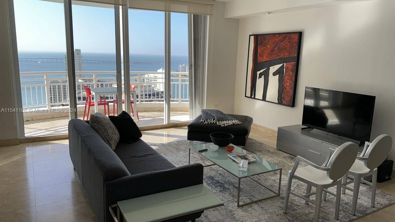 848 Brickell Key Dr 3303, Miami, Florida 33131, 1 Bedroom Bedrooms, ,1 BathroomBathrooms,Residentiallease,For Rent,848 Brickell Key Dr 3303,A11541166