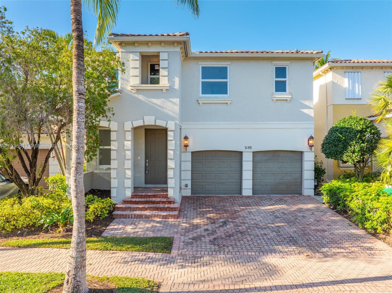 Aventura Lakes Homes