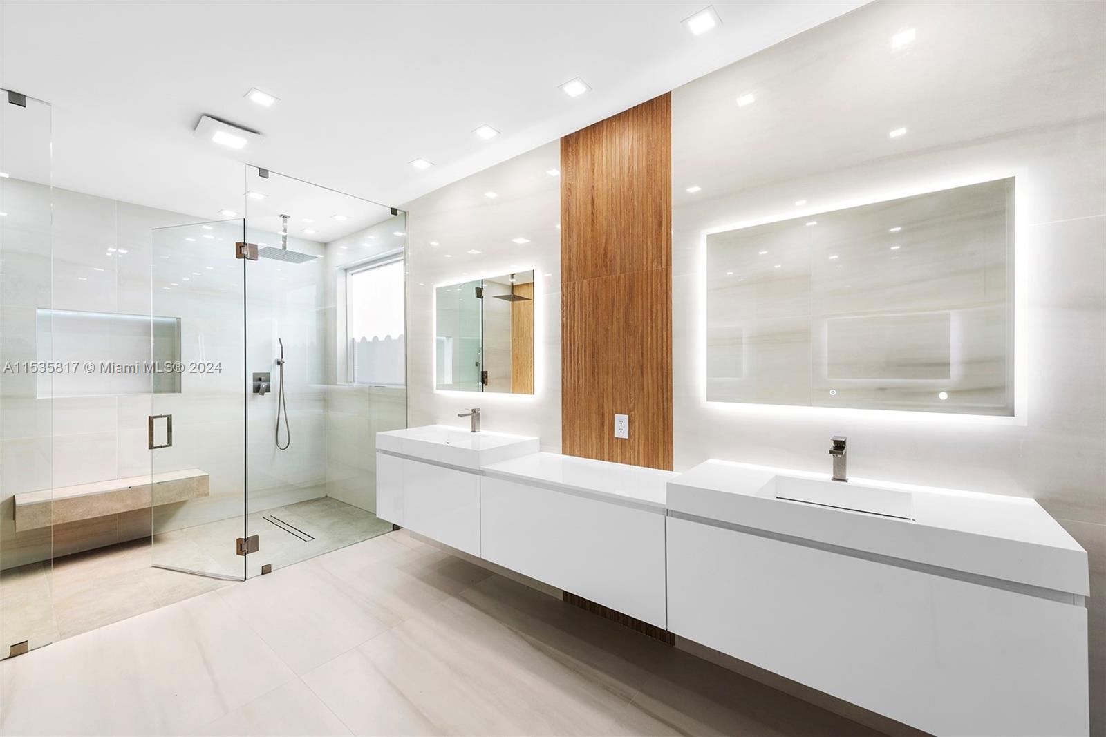 3188 NE 211th Ter, Aventura, Florida 33180, 5 Bedrooms Bedrooms, ,4 BathroomsBathrooms,Residential,For Sale,3188 NE 211th Ter,A11535817