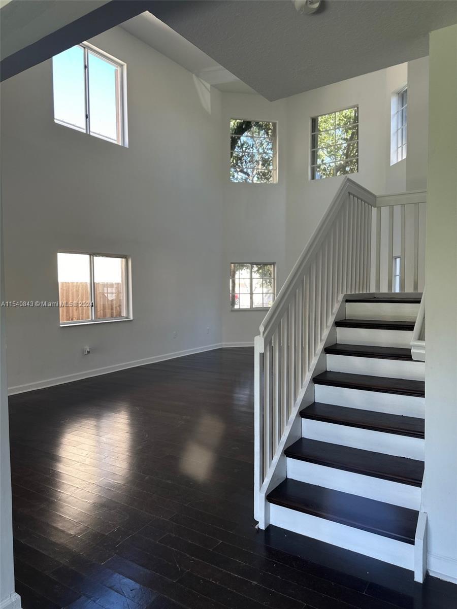 Homestead, Florida 33033, 5 Bedrooms Bedrooms, ,4 BathroomsBathrooms,Residential,For Sale,A11540843