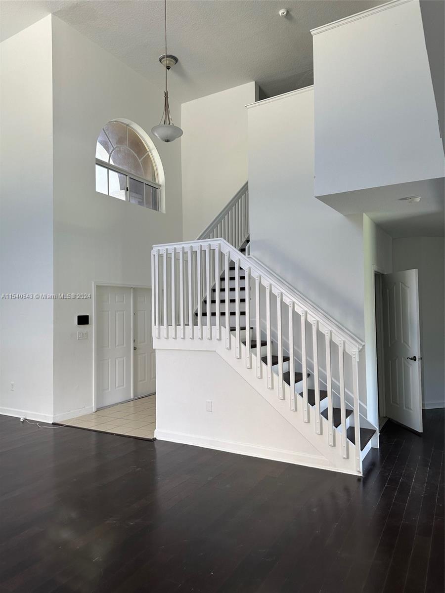 Homestead, Florida 33033, 5 Bedrooms Bedrooms, ,4 BathroomsBathrooms,Residential,For Sale,A11540843