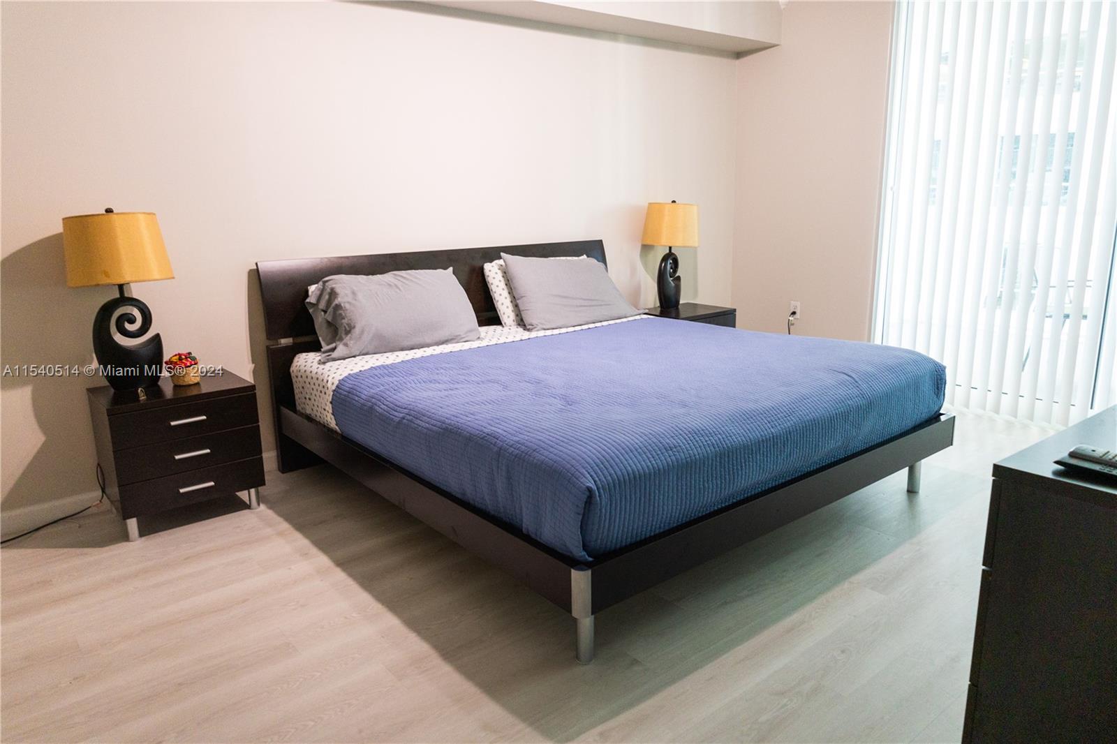 1200 Brickell Bay Dr 3008, Miami, Florida 33131, 1 Bedroom Bedrooms, ,1 BathroomBathrooms,Residentiallease,For Rent,1200 Brickell Bay Dr 3008,A11540514