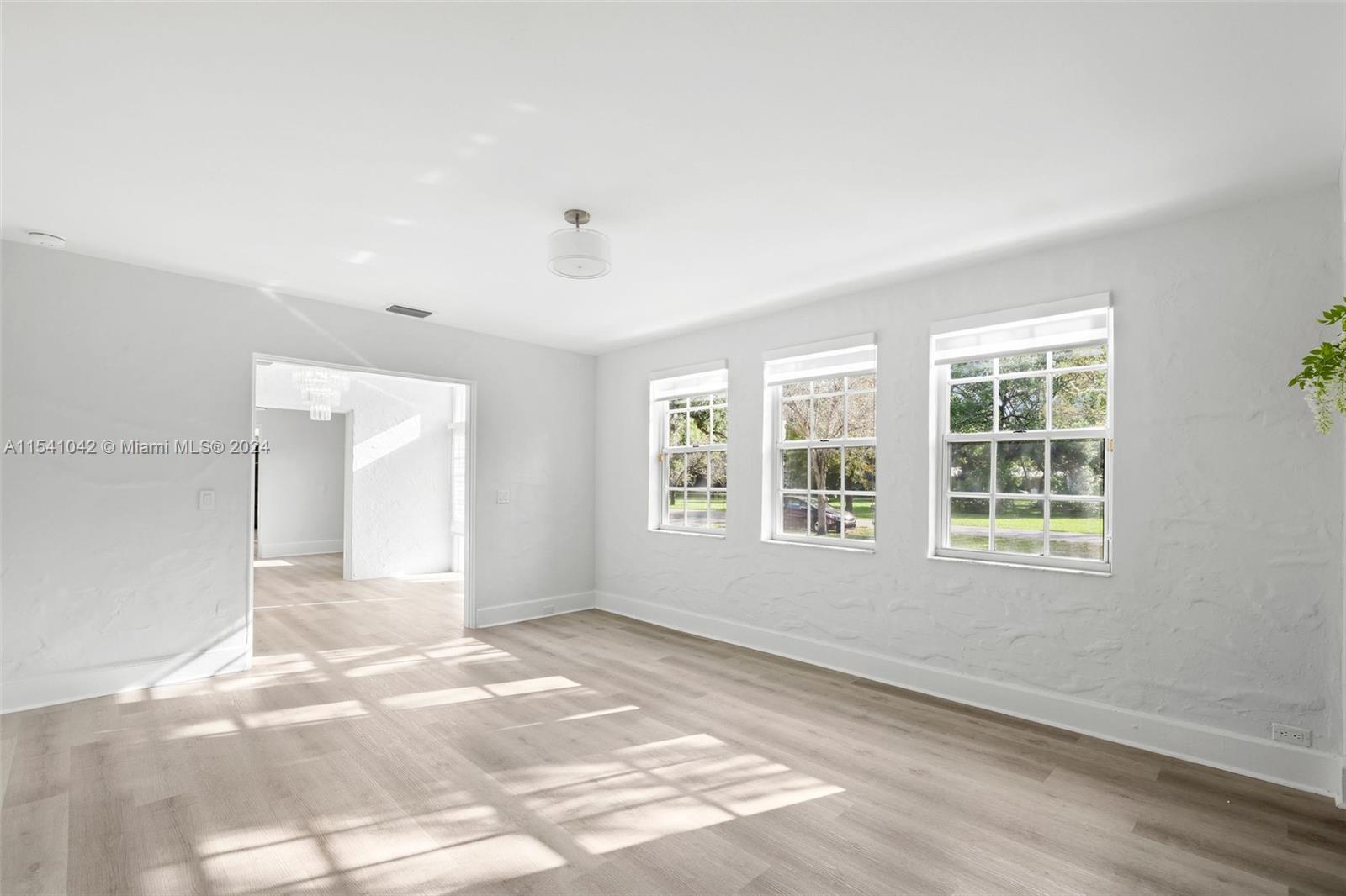 1224 Country Club Prado 0, Coral Gables, Florida 33134, 3 Bedrooms Bedrooms, ,2 BathroomsBathrooms,Residentiallease,For Rent,1224 Country Club Prado 0,A11541042
