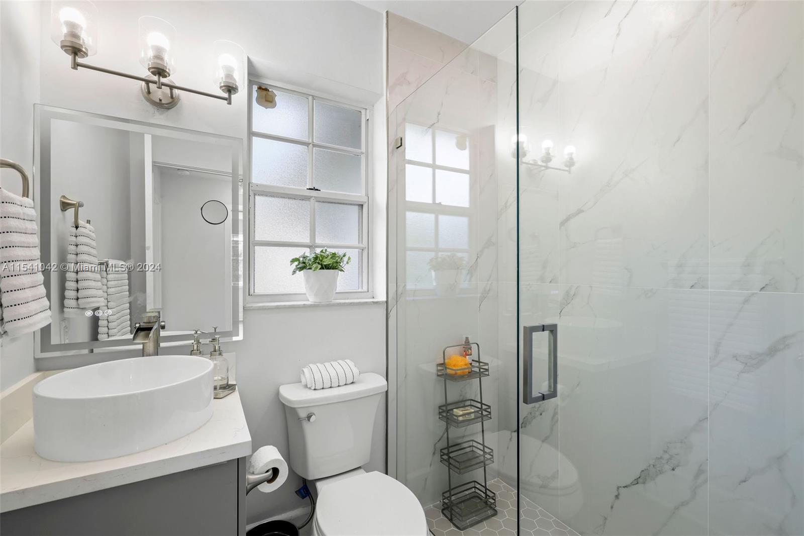 1224 Country Club Prado 0, Coral Gables, Florida 33134, 3 Bedrooms Bedrooms, ,2 BathroomsBathrooms,Residentiallease,For Rent,1224 Country Club Prado 0,A11541042