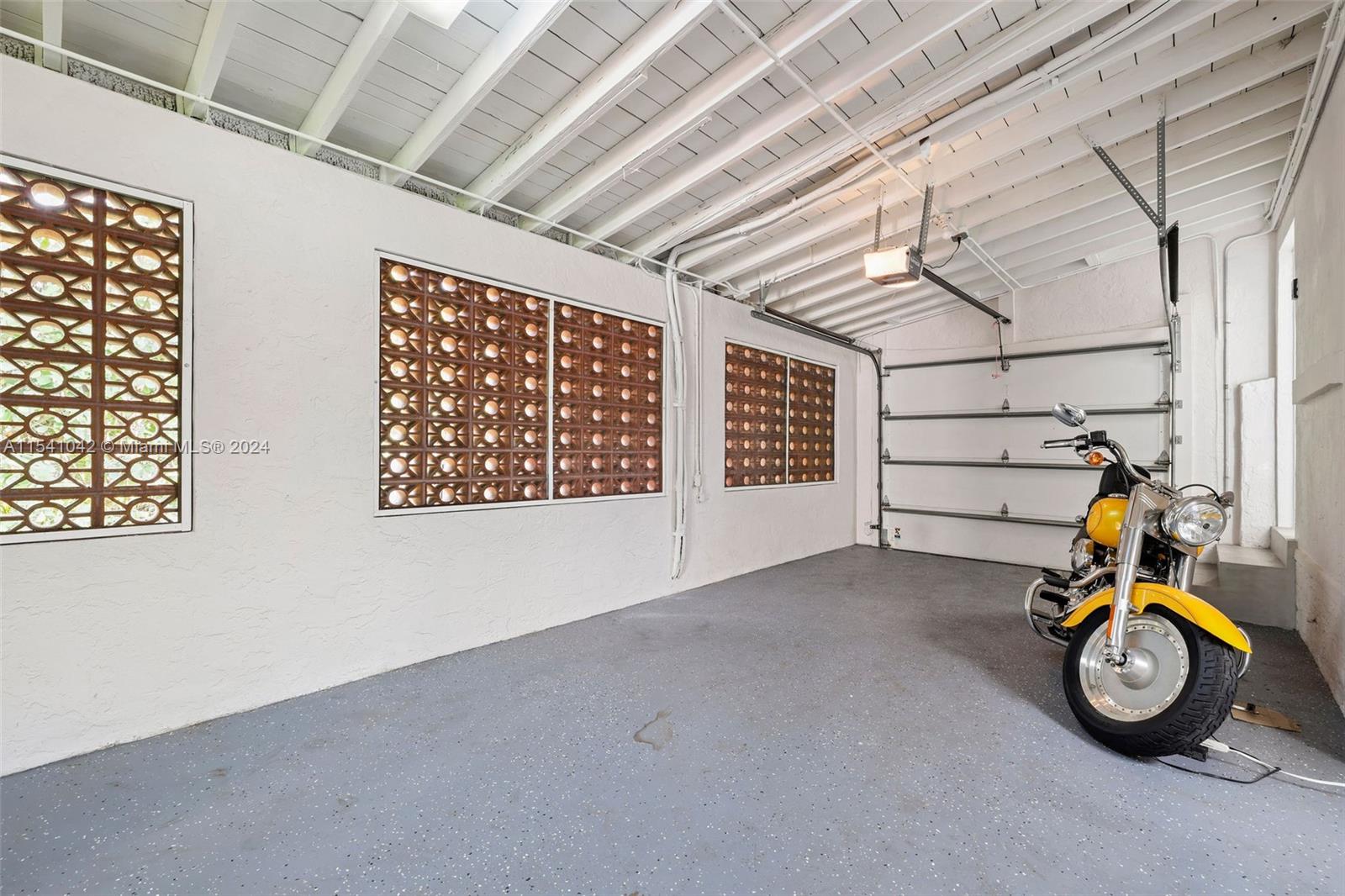 1224 Country Club Prado 0, Coral Gables, Florida 33134, 3 Bedrooms Bedrooms, ,2 BathroomsBathrooms,Residentiallease,For Rent,1224 Country Club Prado 0,A11541042