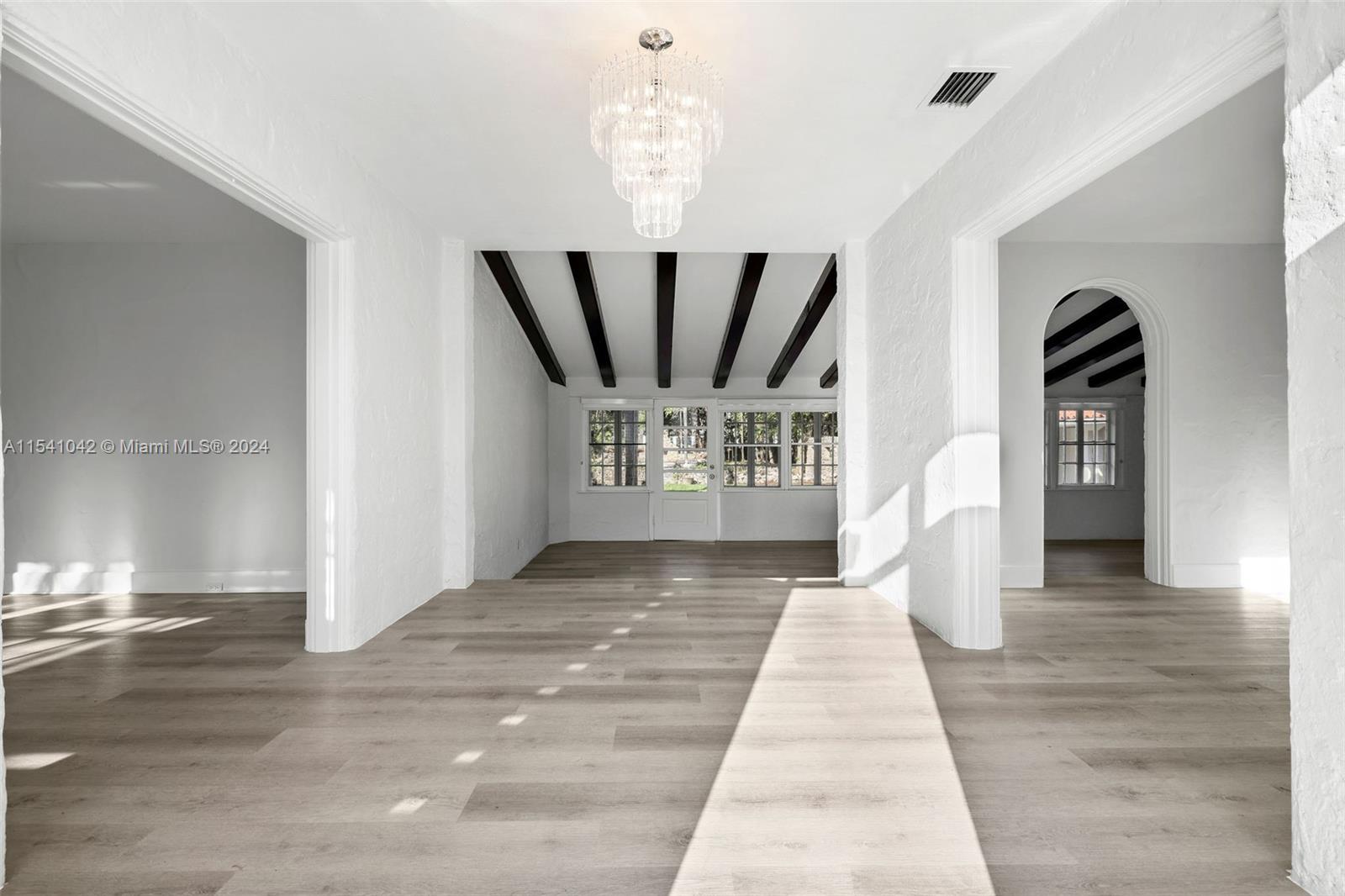 1224 Country Club Prado 0, Coral Gables, Florida 33134, 3 Bedrooms Bedrooms, ,2 BathroomsBathrooms,Residentiallease,For Rent,1224 Country Club Prado 0,A11541042