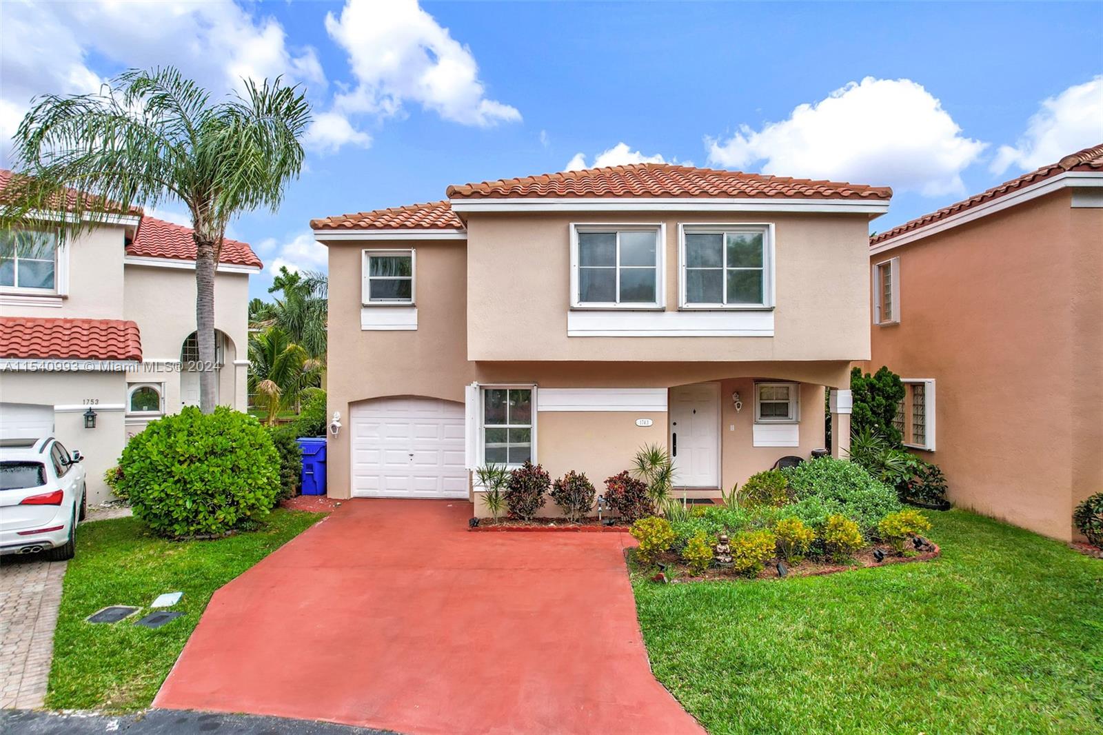 1743 Royal Palm Way, Hollywood, Florida 33020, 2 Bedrooms Bedrooms, ,2 BathroomsBathrooms,Residential,For Sale,1743 Royal Palm Way,A11540993