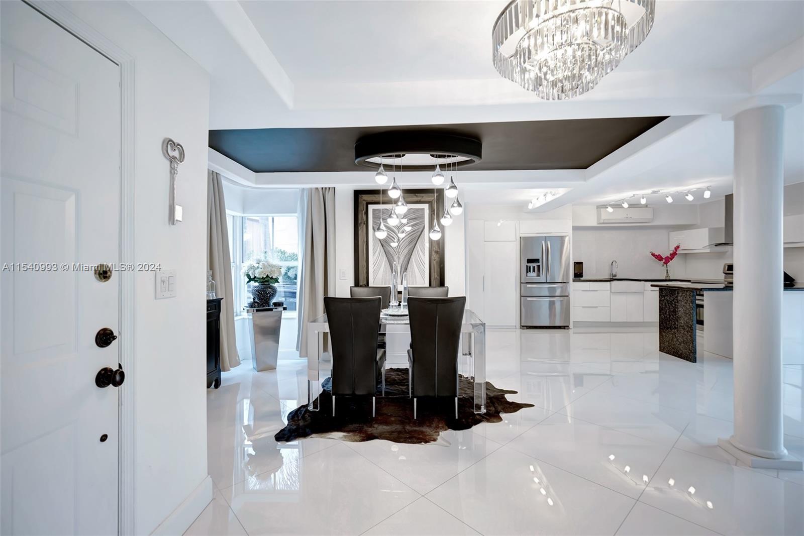 1743 Royal Palm Way, Hollywood, Florida 33020, 2 Bedrooms Bedrooms, ,2 BathroomsBathrooms,Residential,For Sale,1743 Royal Palm Way,A11540993