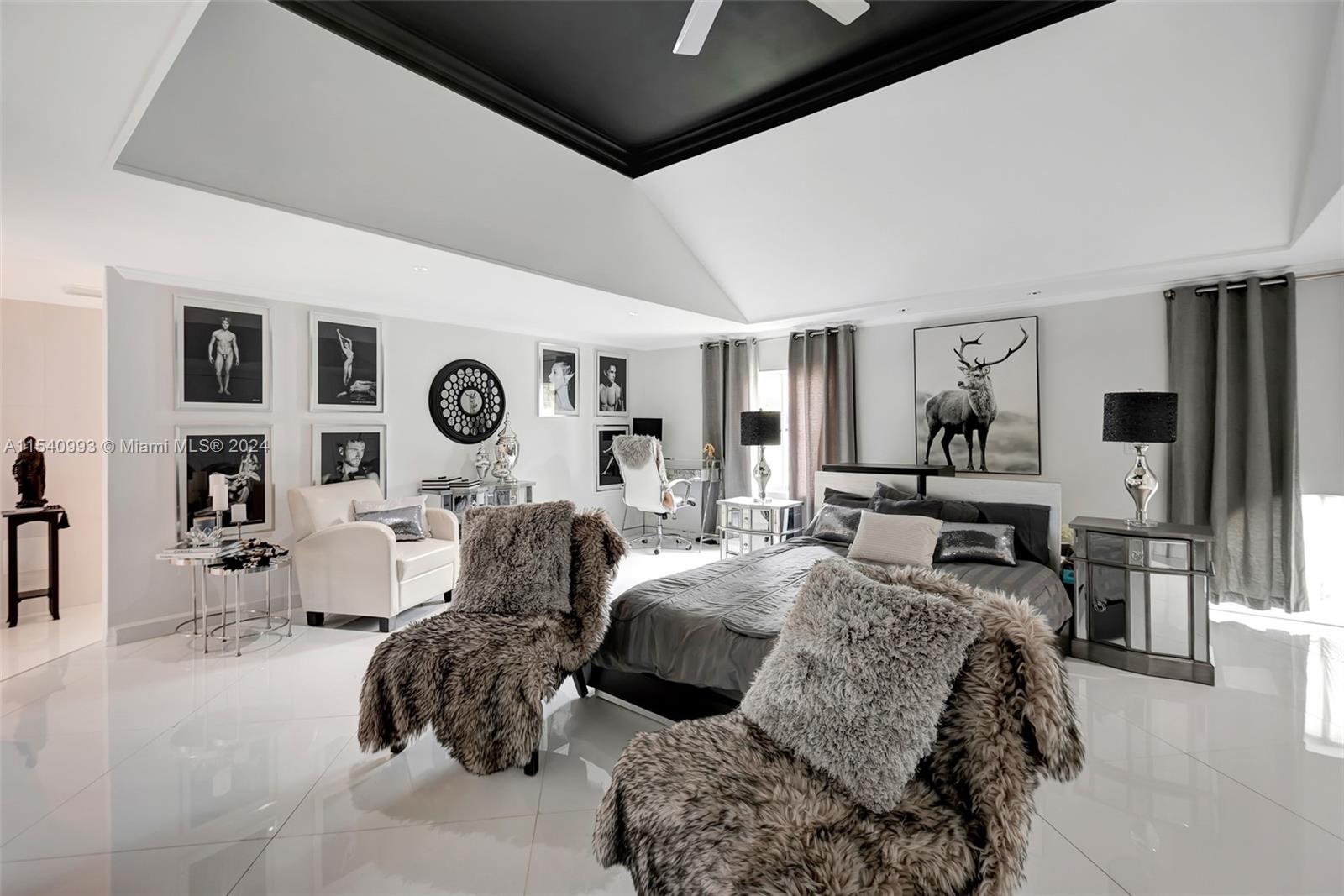 1743 Royal Palm Way, Hollywood, Florida 33020, 2 Bedrooms Bedrooms, ,2 BathroomsBathrooms,Residential,For Sale,1743 Royal Palm Way,A11540993