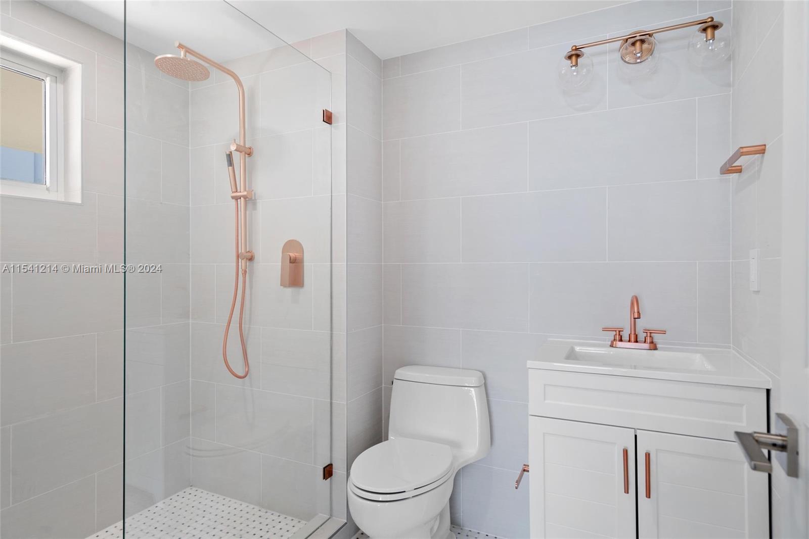 Other City - In The State Of Florida, FL, 33037 United States, 5 Bedrooms Bedrooms, ,5 BathroomsBathrooms,Residential,For Sale,A11541214