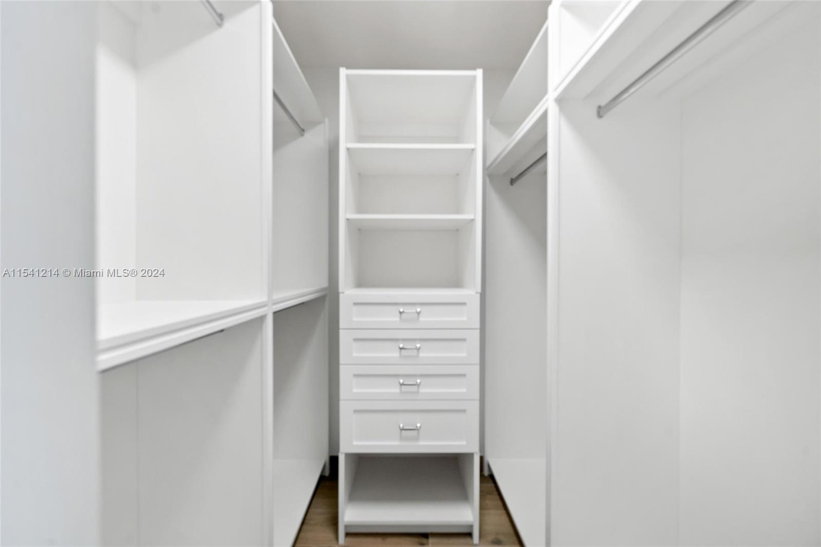 Other City - In The State Of Florida, FL, 33037 United States, 5 Bedrooms Bedrooms, ,5 BathroomsBathrooms,Residential,For Sale,A11541214