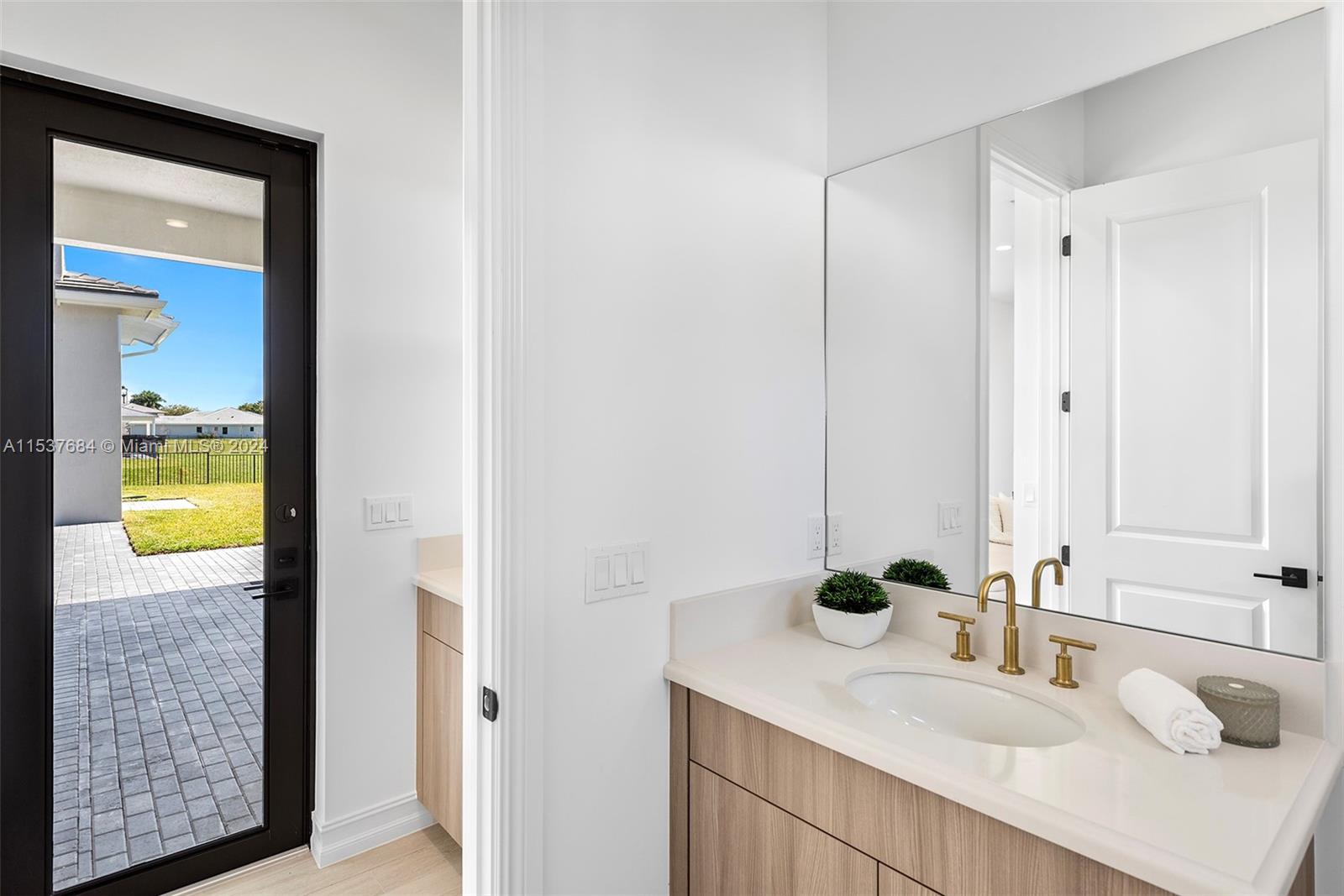 14980 Millstone Ranches Dr, Davie, FL, 33331 United States, 6 Bedrooms Bedrooms, ,7 BathroomsBathrooms,Residential,For Sale,Millstone Ranches Dr,A11537684