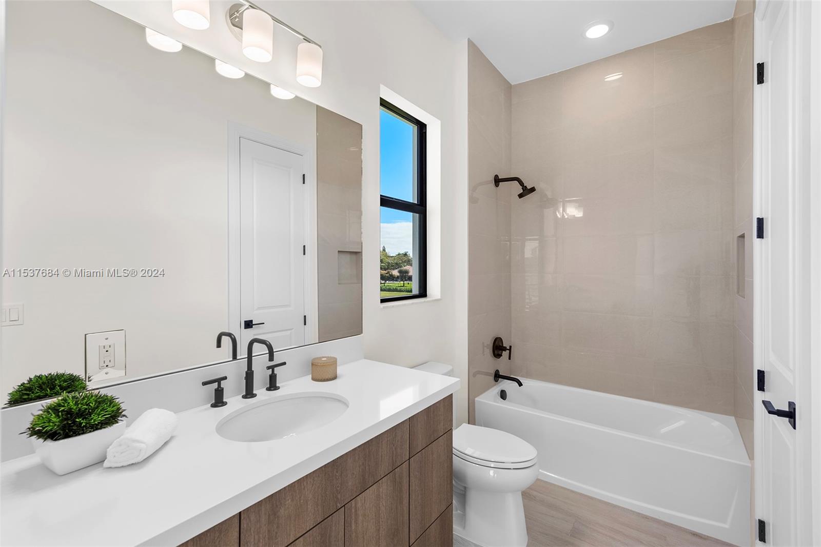 14980 Millstone Ranches Dr, Davie, FL, 33331 United States, 6 Bedrooms Bedrooms, ,7 BathroomsBathrooms,Residential,For Sale,Millstone Ranches Dr,A11537684