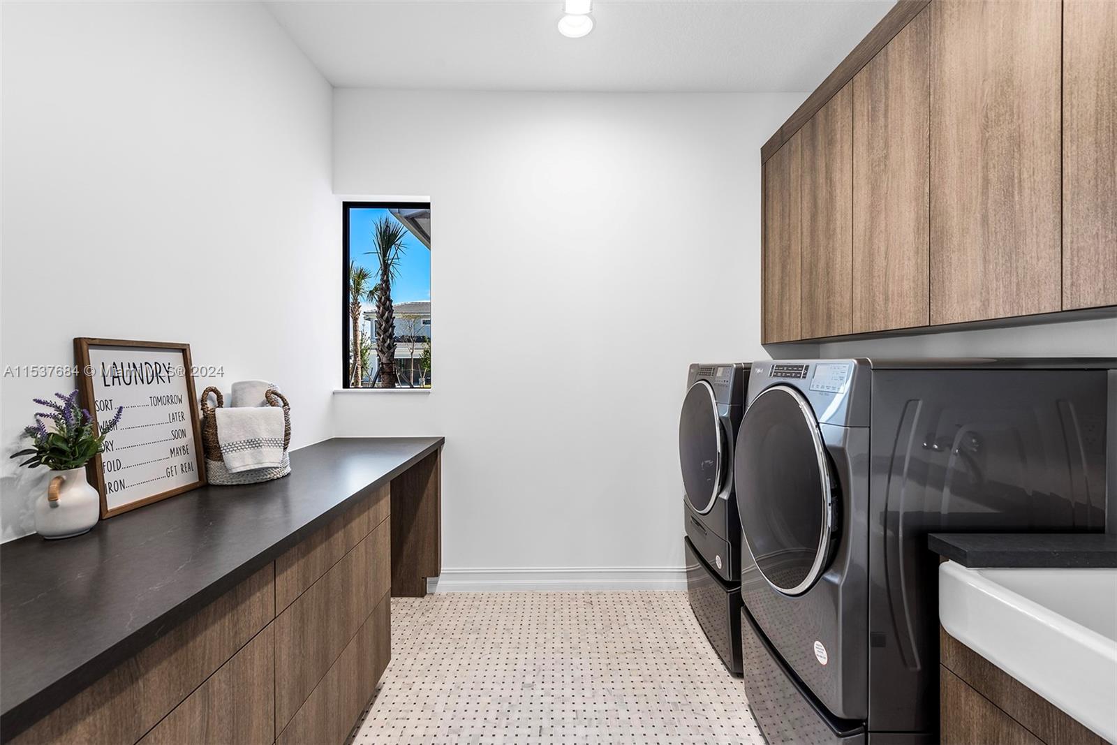 14980 Millstone Ranches Dr, Davie, FL, 33331 United States, 6 Bedrooms Bedrooms, ,7 BathroomsBathrooms,Residential,For Sale,Millstone Ranches Dr,A11537684