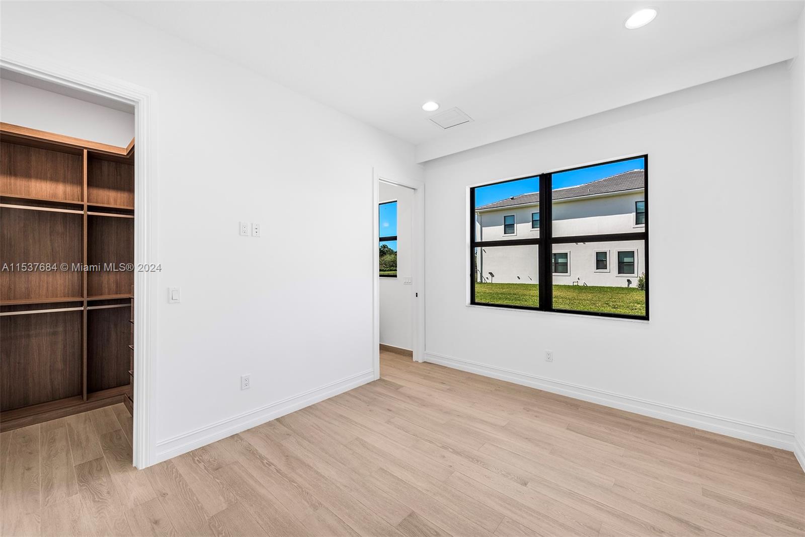 14980 Millstone Ranches Dr, Davie, FL, 33331 United States, 6 Bedrooms Bedrooms, ,7 BathroomsBathrooms,Residential,For Sale,Millstone Ranches Dr,A11537684