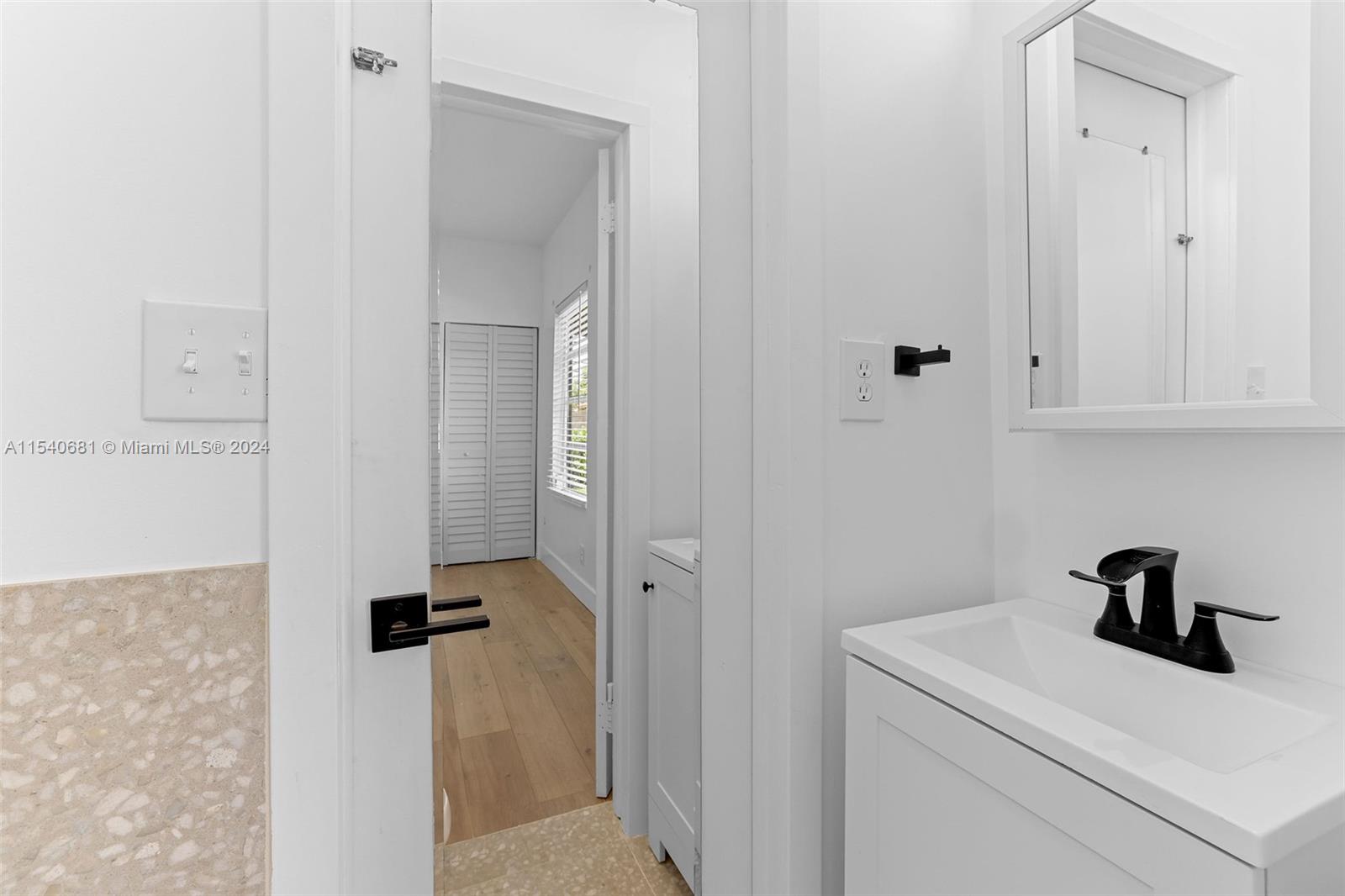 2322 SW 13th St, Miami, Florida 33145, 3 Bedrooms Bedrooms, ,2 BathroomsBathrooms,Residentiallease,For Rent,2322 SW 13th St,A11540681