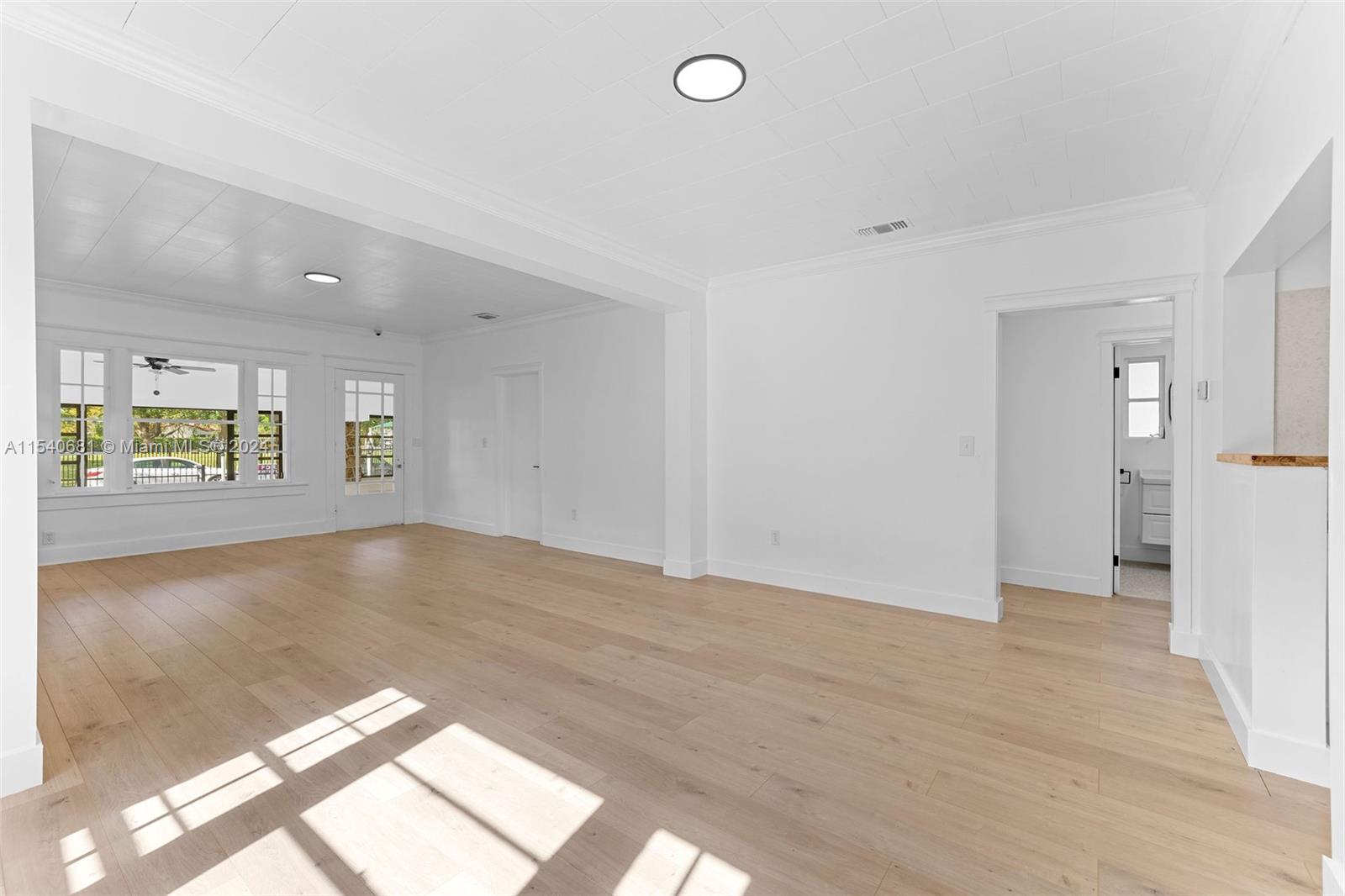 2322 SW 13th St, Miami, Florida 33145, 3 Bedrooms Bedrooms, ,2 BathroomsBathrooms,Residentiallease,For Rent,2322 SW 13th St,A11540681