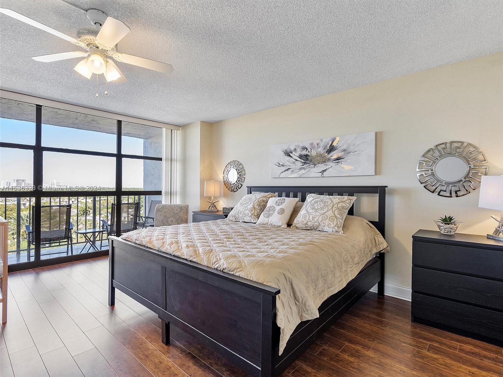 600 Parkview Dr 923, Hallandale Beach, Florida 33009, 2 Bedrooms Bedrooms, ,1 BathroomBathrooms,Residential,For Sale,600 Parkview Dr 923,A11536323