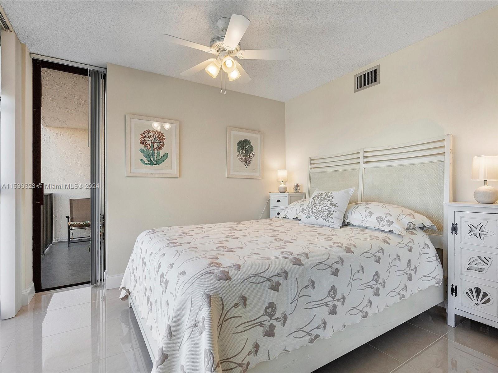 600 Parkview Dr 923, Hallandale Beach, Florida 33009, 2 Bedrooms Bedrooms, ,1 BathroomBathrooms,Residential,For Sale,600 Parkview Dr 923,A11536323