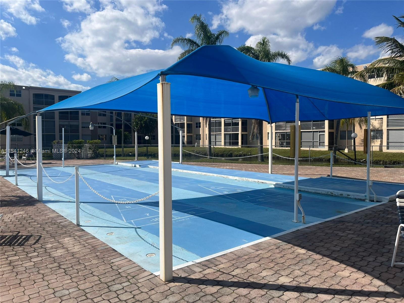 604 NE 2nd St 217, Dania Beach, Florida 33004, 2 Bedrooms Bedrooms, ,2 BathroomsBathrooms,Residentiallease,For Rent,604 NE 2nd St 217,A11541246