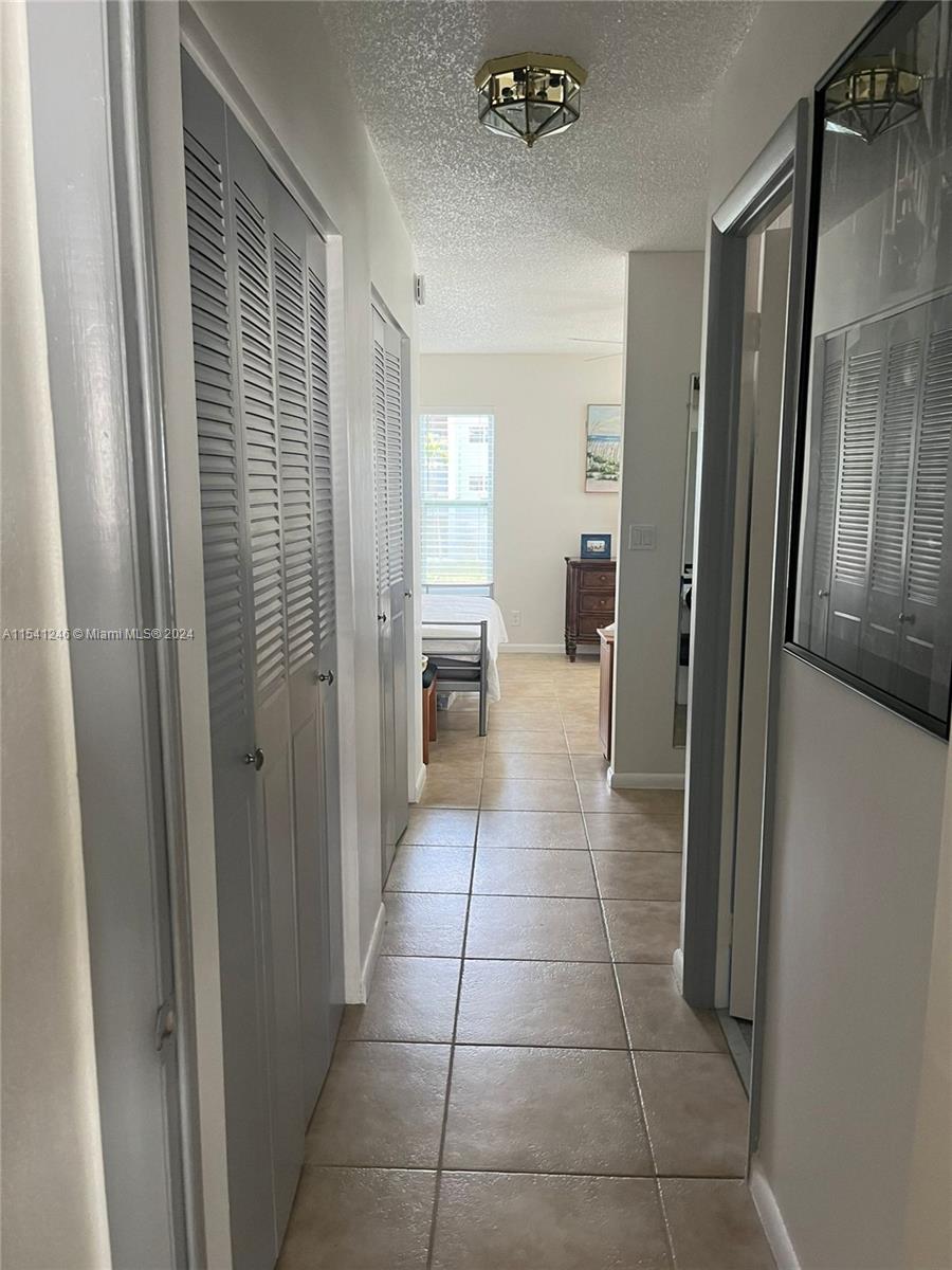 604 NE 2nd St 217, Dania Beach, Florida 33004, 2 Bedrooms Bedrooms, ,2 BathroomsBathrooms,Residentiallease,For Rent,604 NE 2nd St 217,A11541246