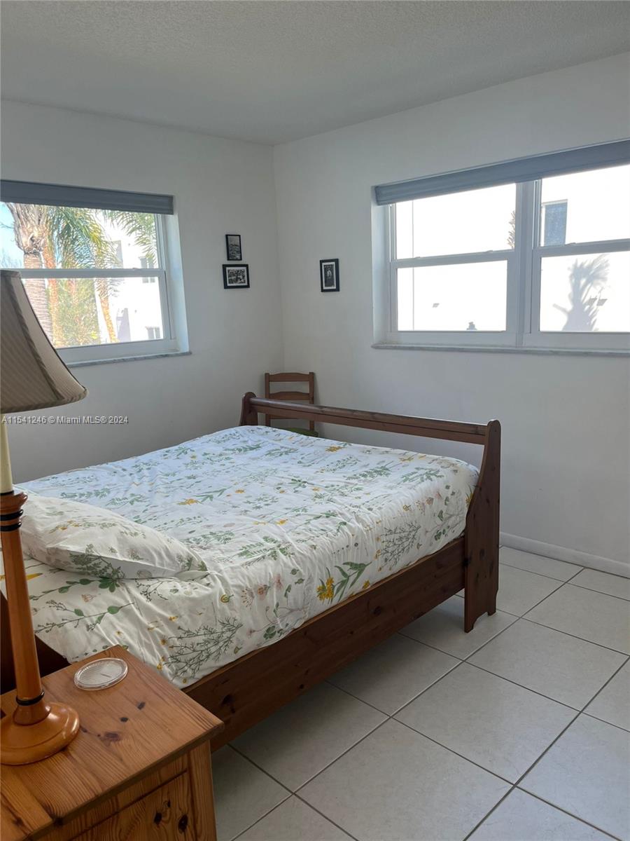 604 NE 2nd St 217, Dania Beach, Florida 33004, 2 Bedrooms Bedrooms, ,2 BathroomsBathrooms,Residentiallease,For Rent,604 NE 2nd St 217,A11541246
