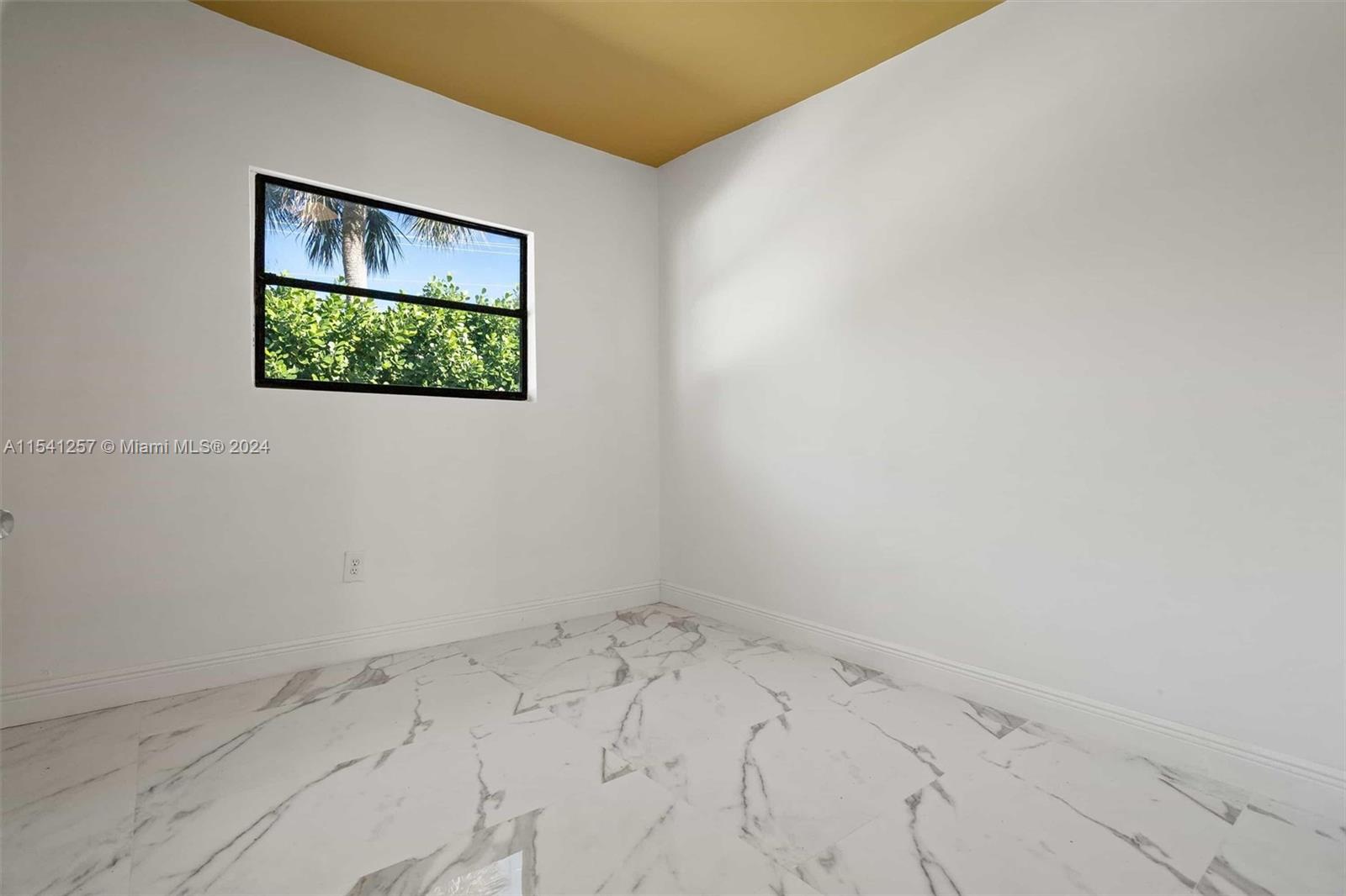 1683 NE 168th St, North Miami Beach, Florida 33162, 3 Bedrooms Bedrooms, ,2 BathroomsBathrooms,Residential,For Sale,1683 NE 168th St,A11541257