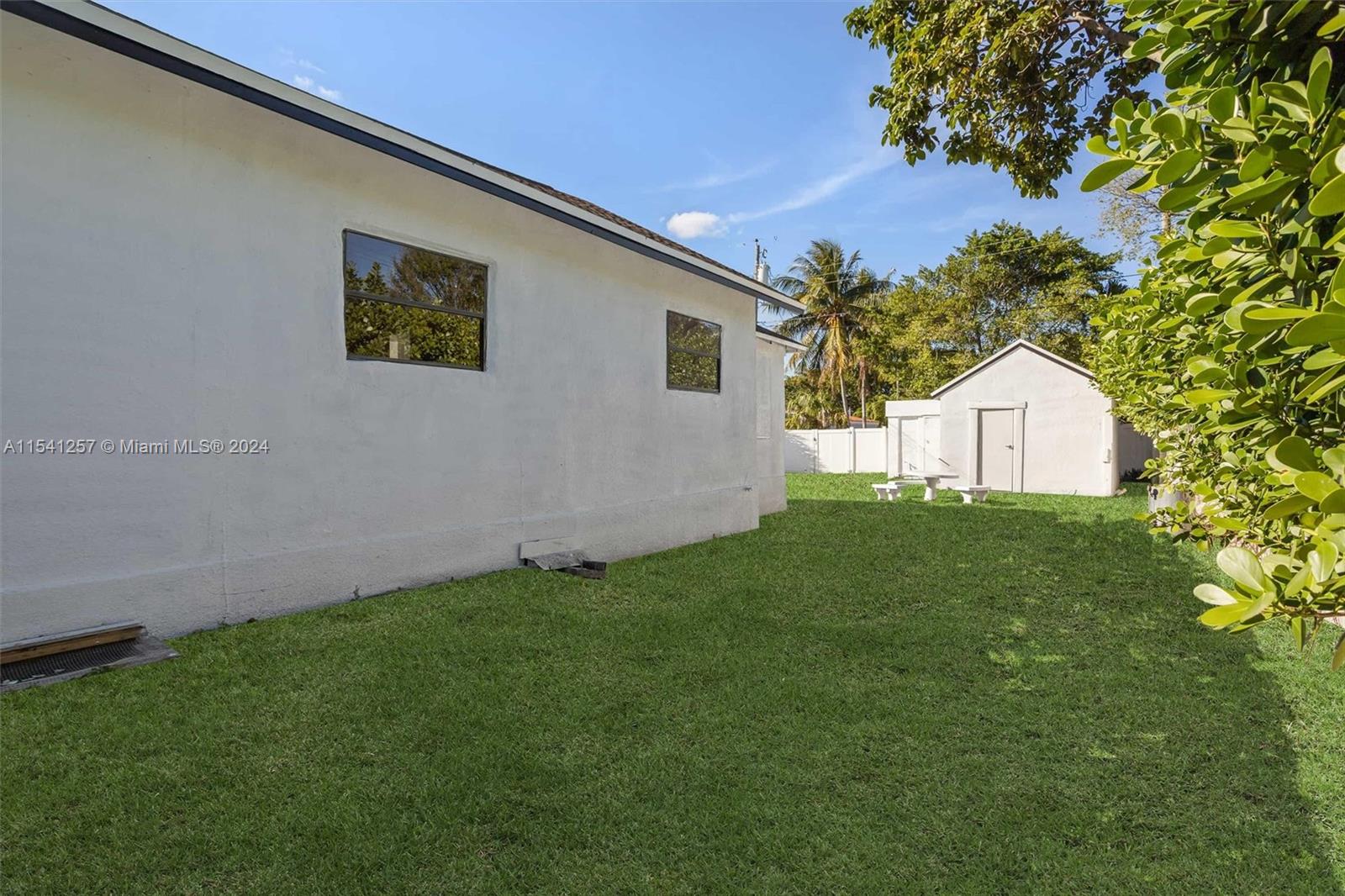 1683 NE 168th St, North Miami Beach, Florida 33162, 3 Bedrooms Bedrooms, ,2 BathroomsBathrooms,Residential,For Sale,1683 NE 168th St,A11541257