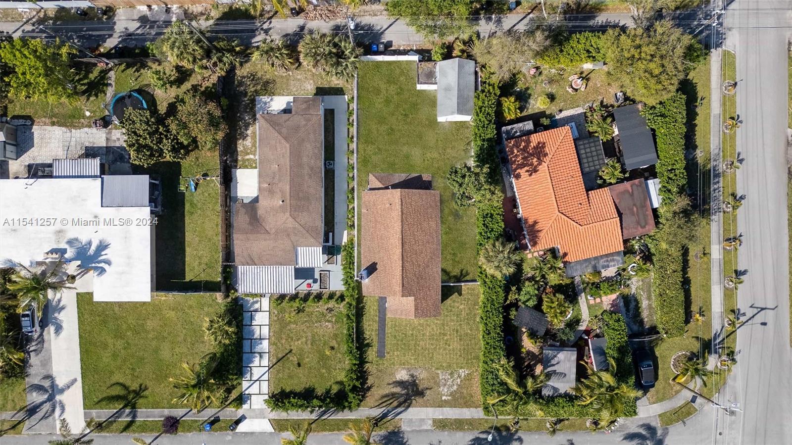 1683 NE 168th St, North Miami Beach, Florida 33162, 3 Bedrooms Bedrooms, ,2 BathroomsBathrooms,Residential,For Sale,1683 NE 168th St,A11541257