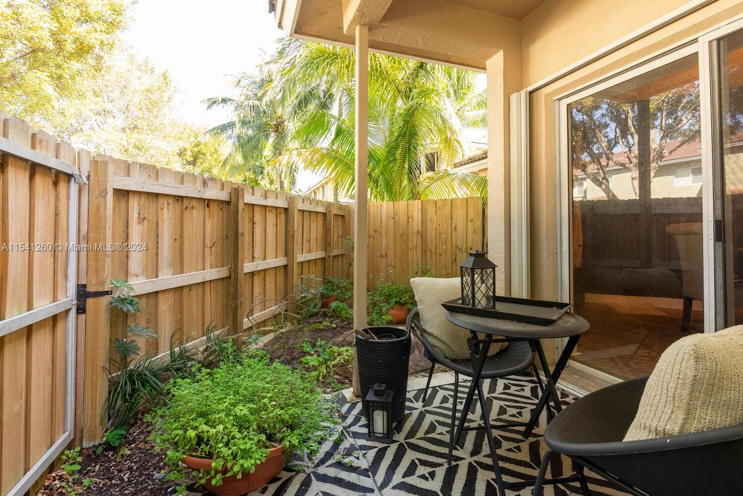 2215 SE 23rd Ter 2215, Homestead, Florida 33035, 3 Bedrooms Bedrooms, ,2 BathroomsBathrooms,Residential,For Sale,2215 SE 23rd Ter 2215,A11541260