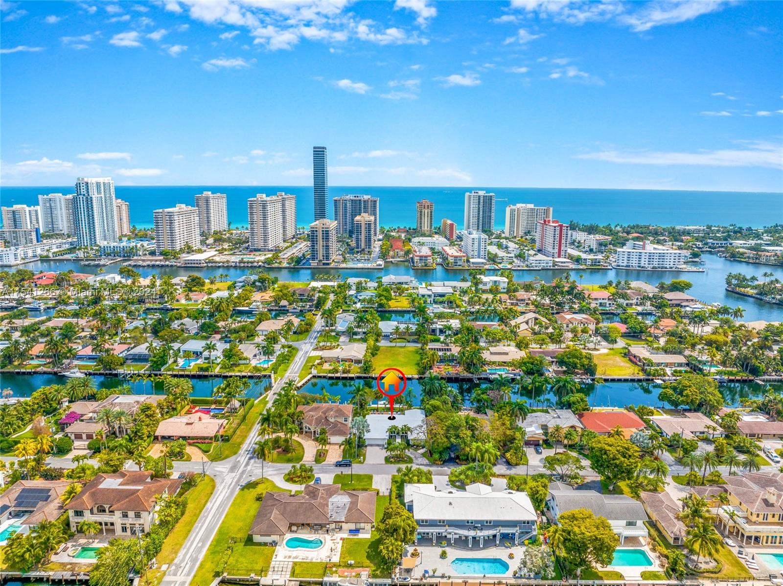 607 Oleander Dr, Hallandale Beach, Florida 33009, 5 Bedrooms Bedrooms, ,4 BathroomsBathrooms,Residentiallease,For Rent,607 Oleander Dr,A11541266